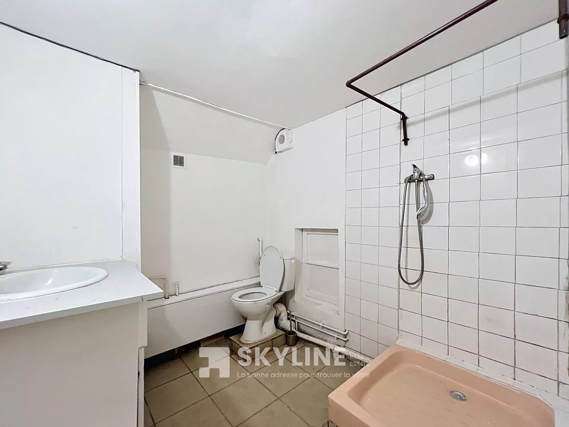 Photo 6 — SKYLINE REAL ESTATE