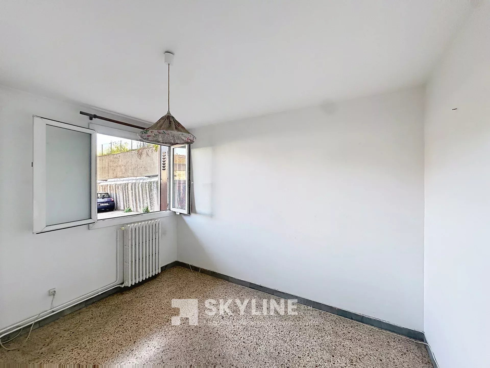 Photo 6 — SKYLINE REAL ESTATE