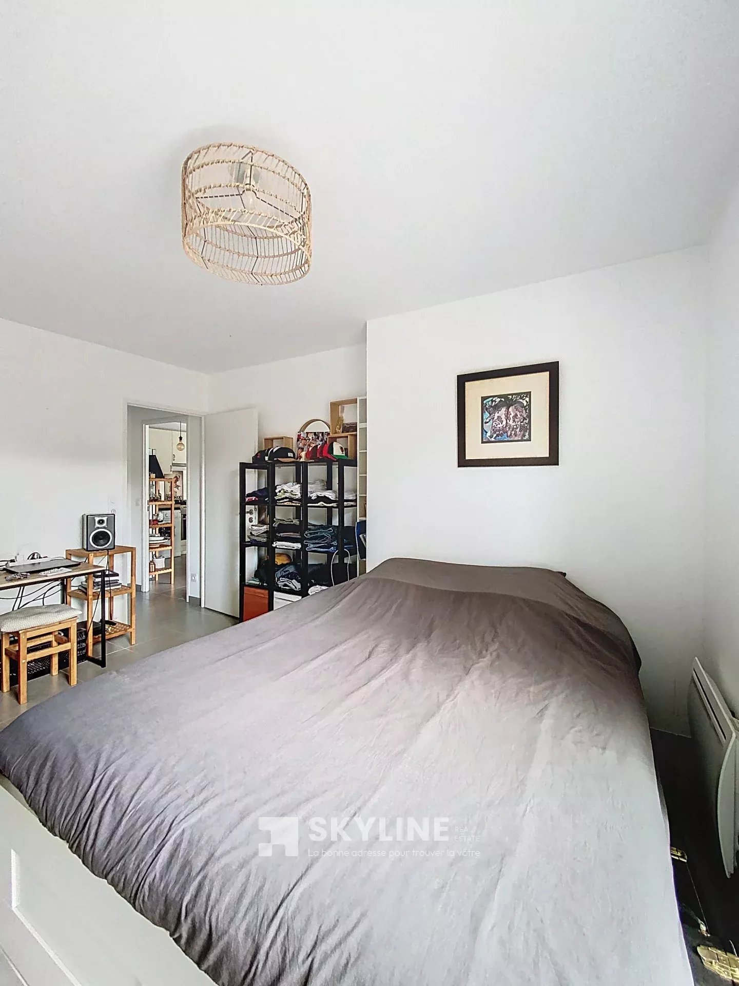 Photo 8 — SKYLINE REAL ESTATE
