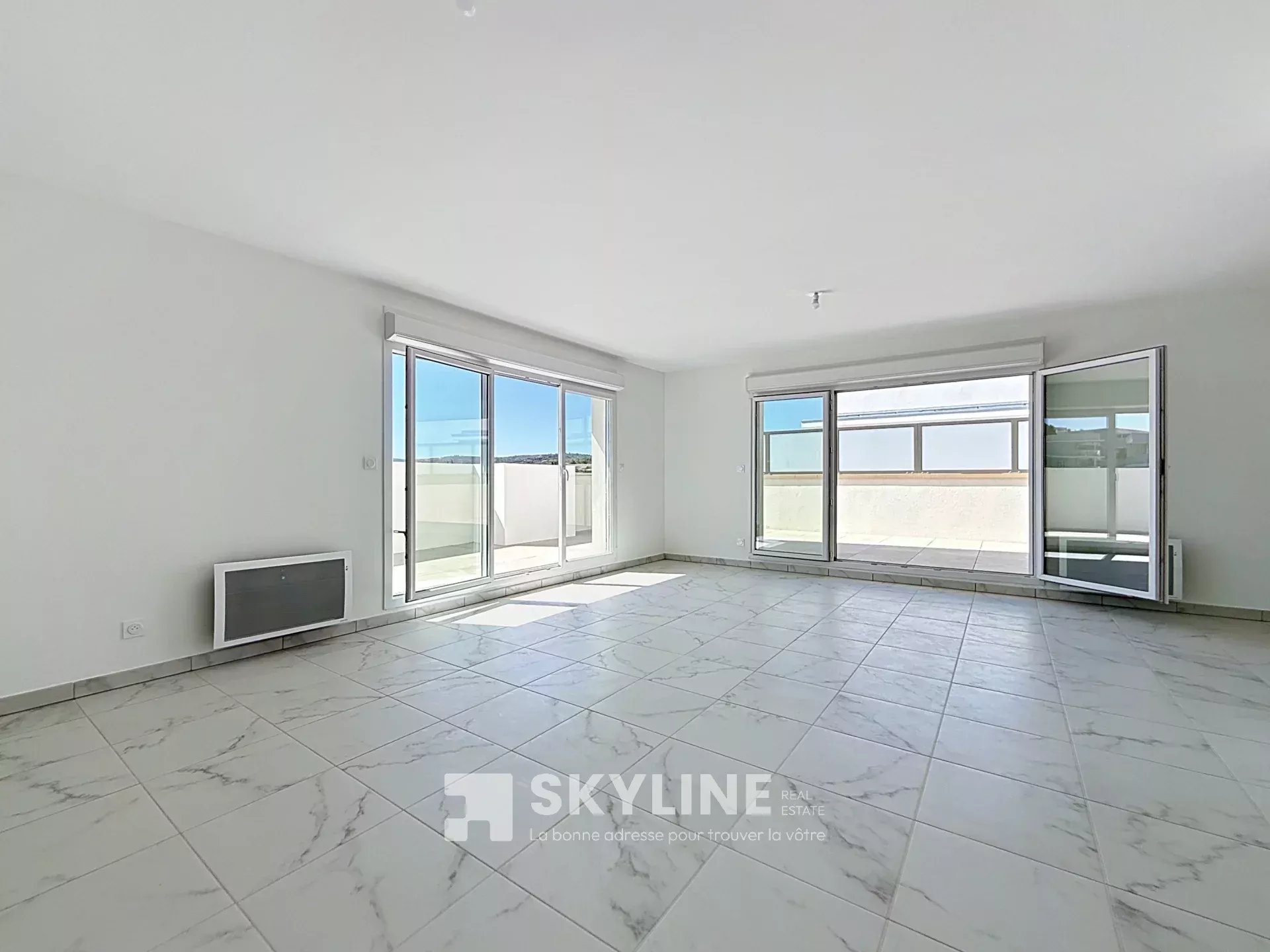 Photo 5 — SKYLINE REAL ESTATE