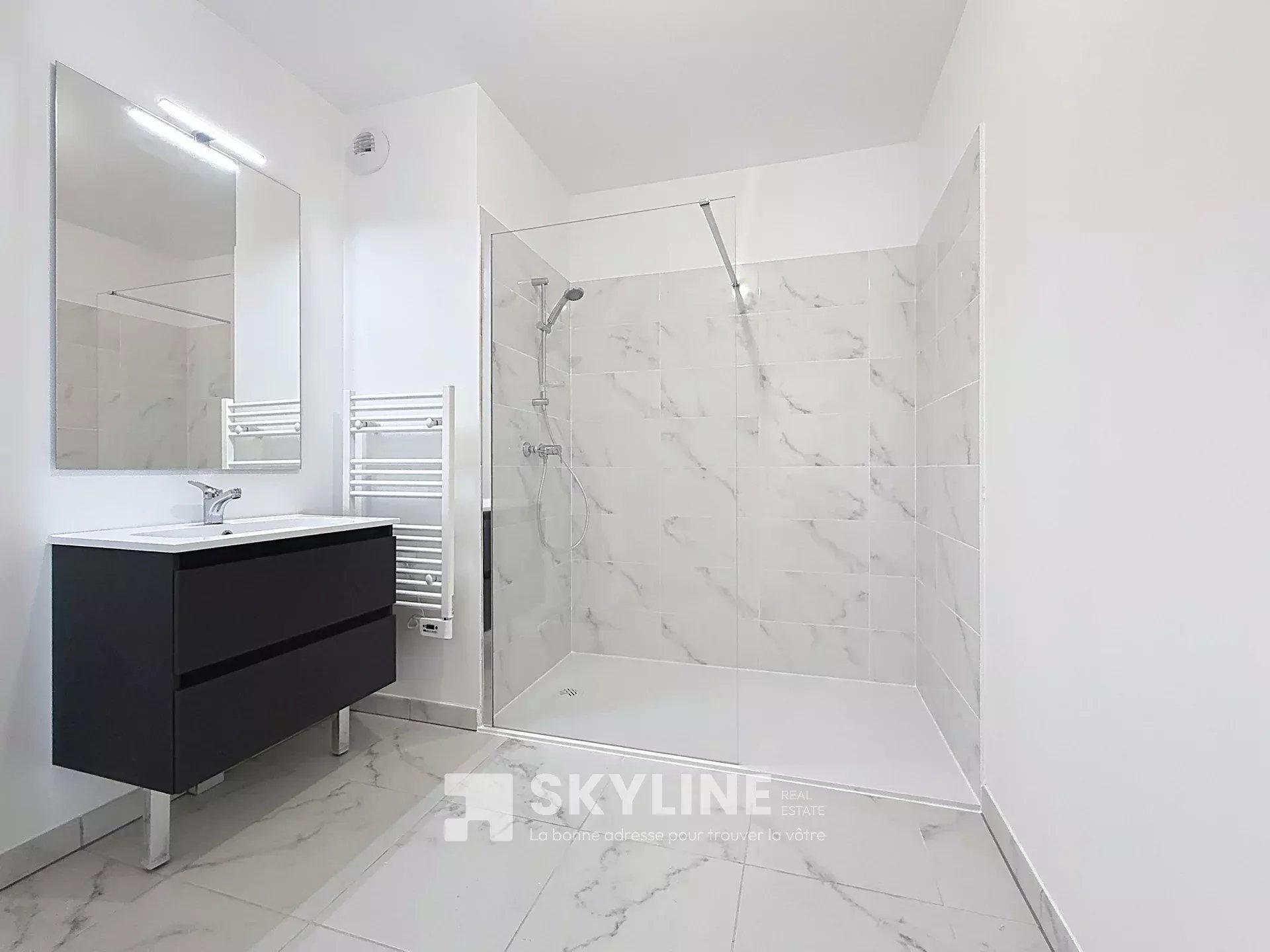 Photo 9 — SKYLINE REAL ESTATE