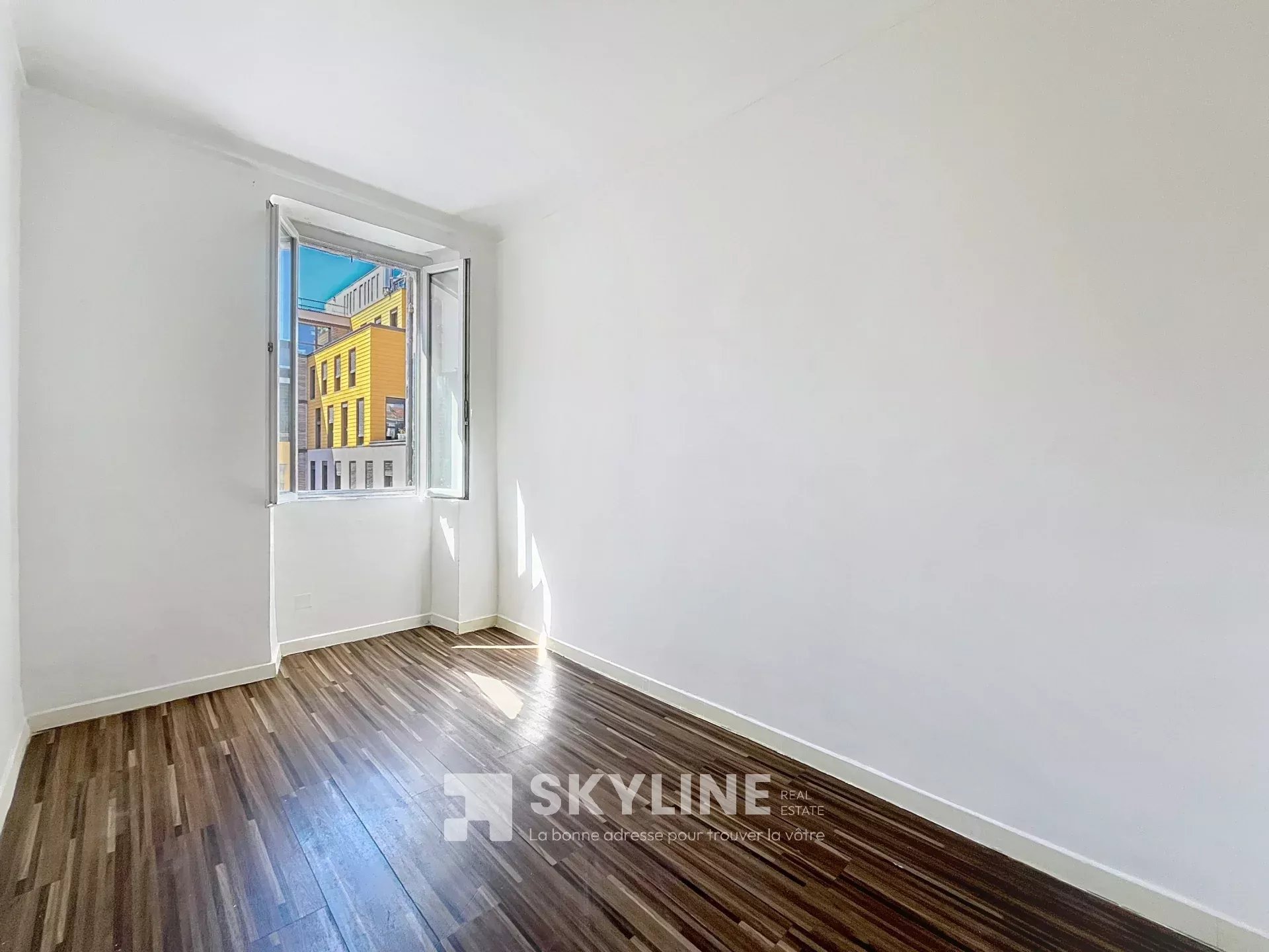 Photo 4 — SKYLINE REAL ESTATE