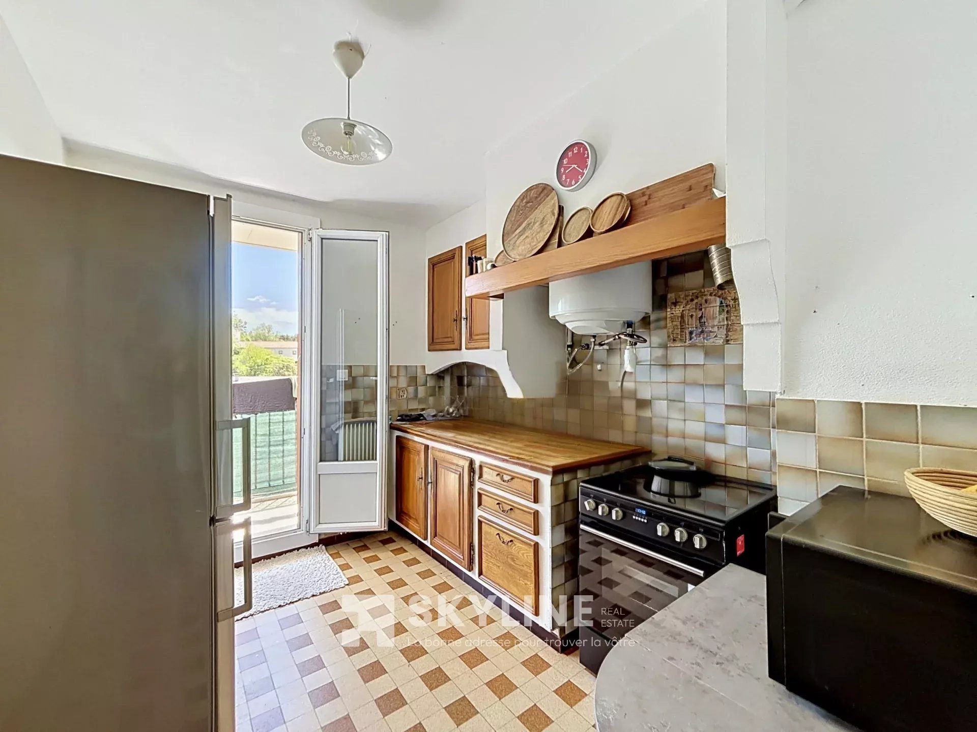 Photo 3 — SKYLINE REAL ESTATE