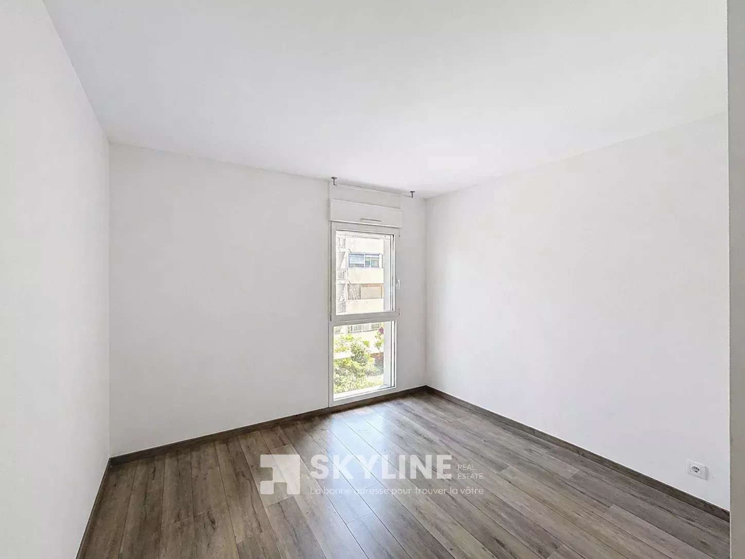 Photo 6 — SKYLINE REAL ESTATE