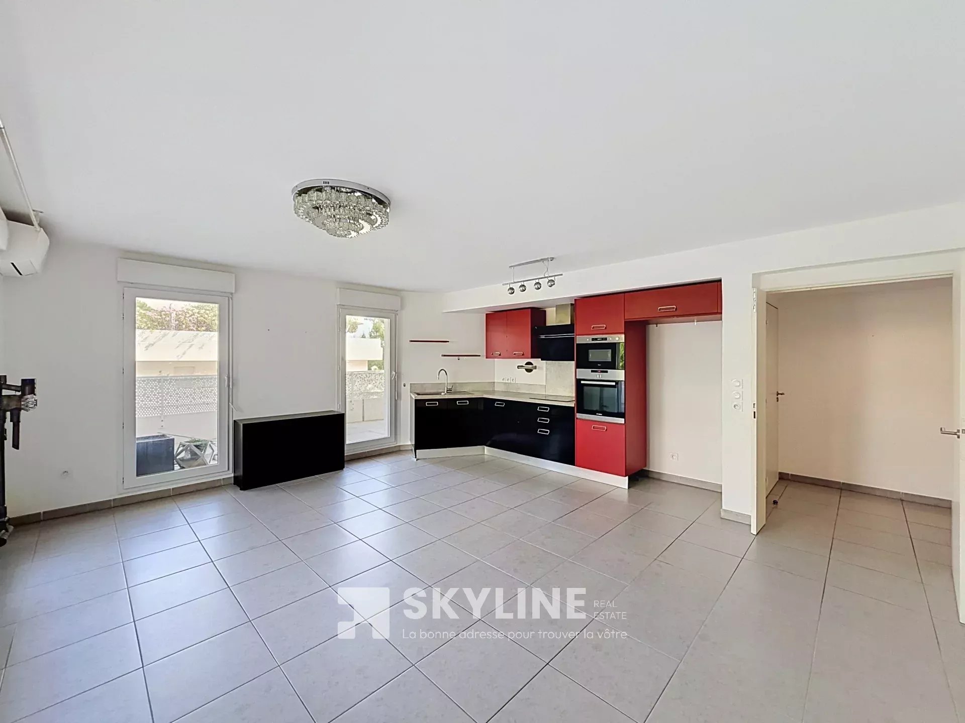Photo 5 — SKYLINE REAL ESTATE