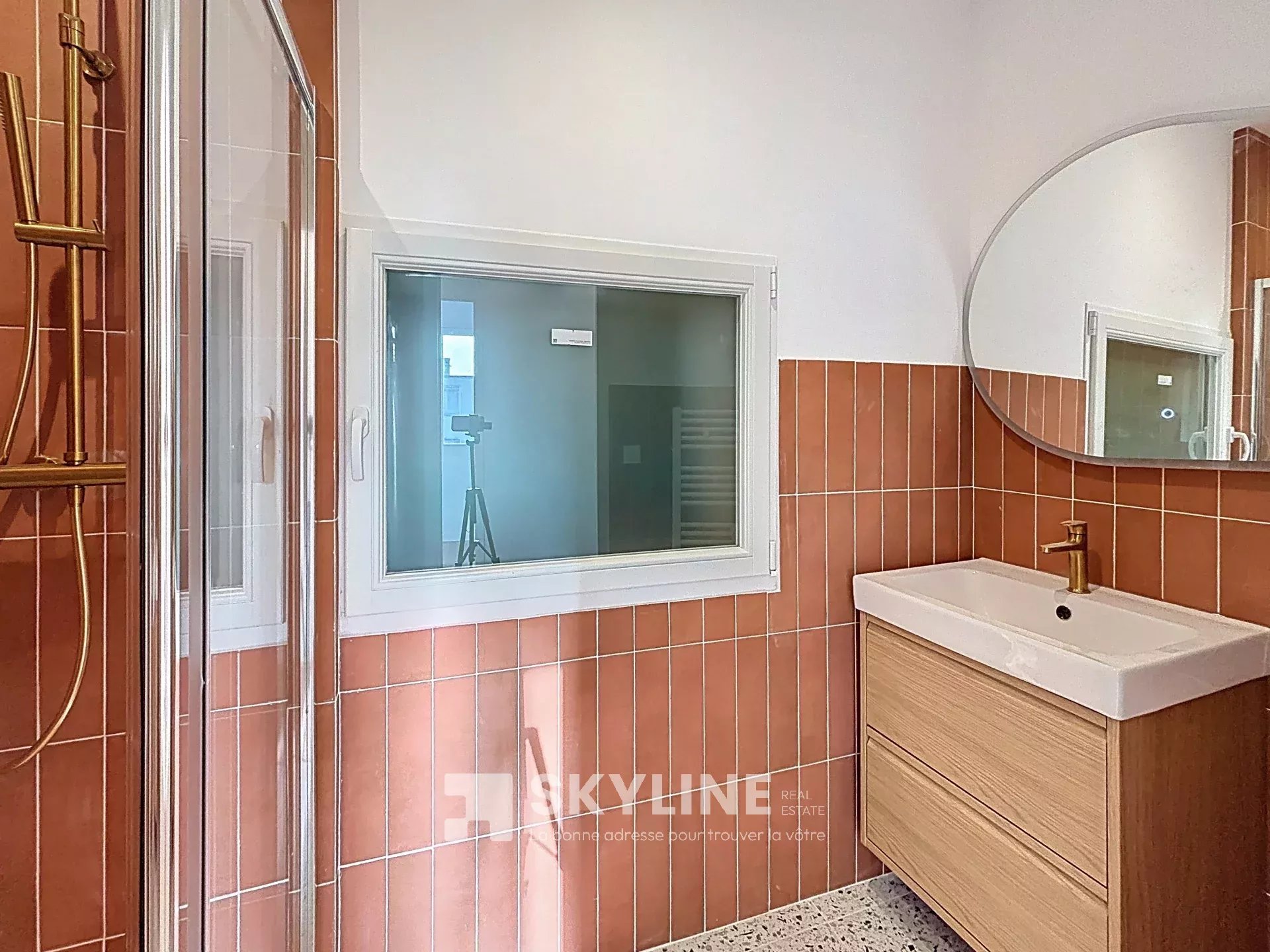 Photo 9 — SKYLINE REAL ESTATE
