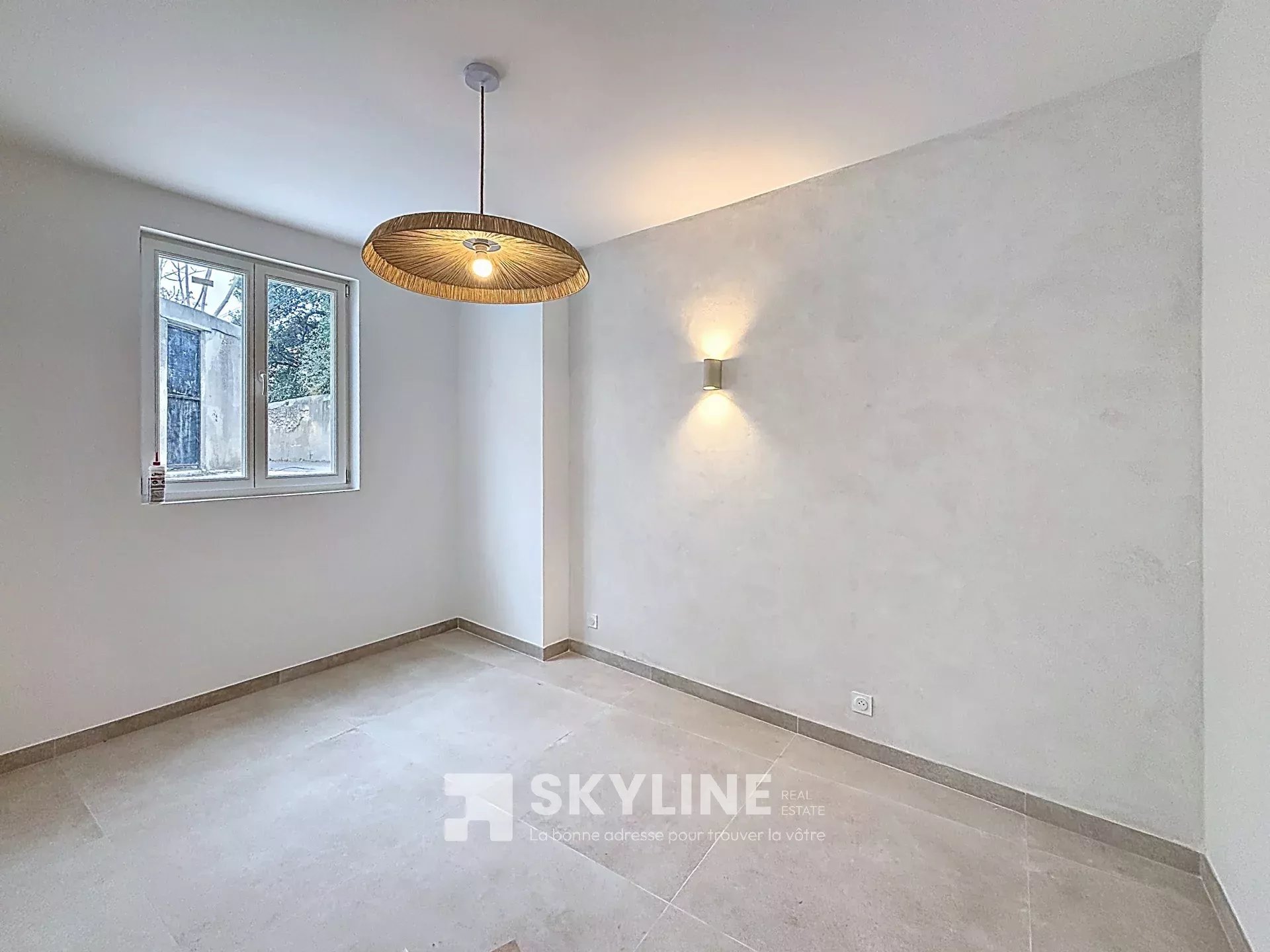 Photo 6 — SKYLINE REAL ESTATE