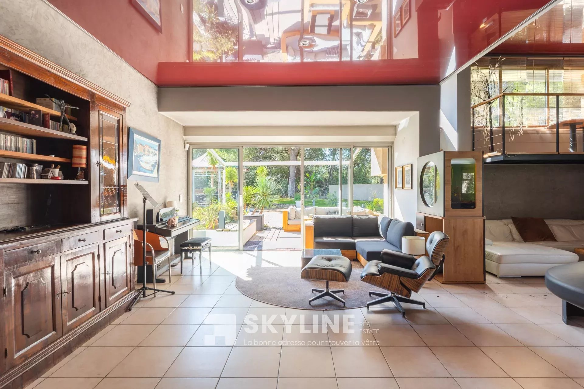 Photo 9 — SKYLINE REAL ESTATE