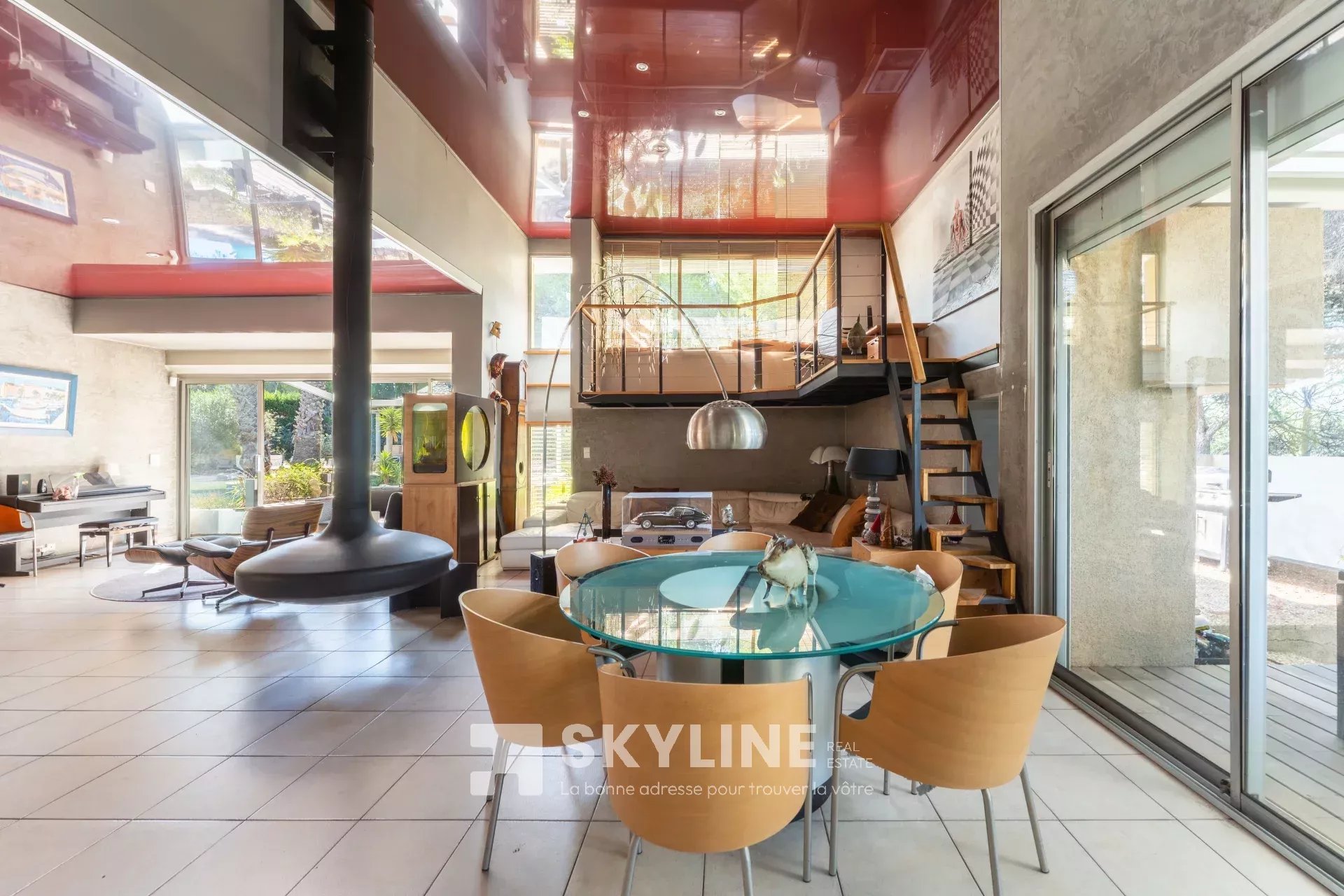 Photo 10 — SKYLINE REAL ESTATE