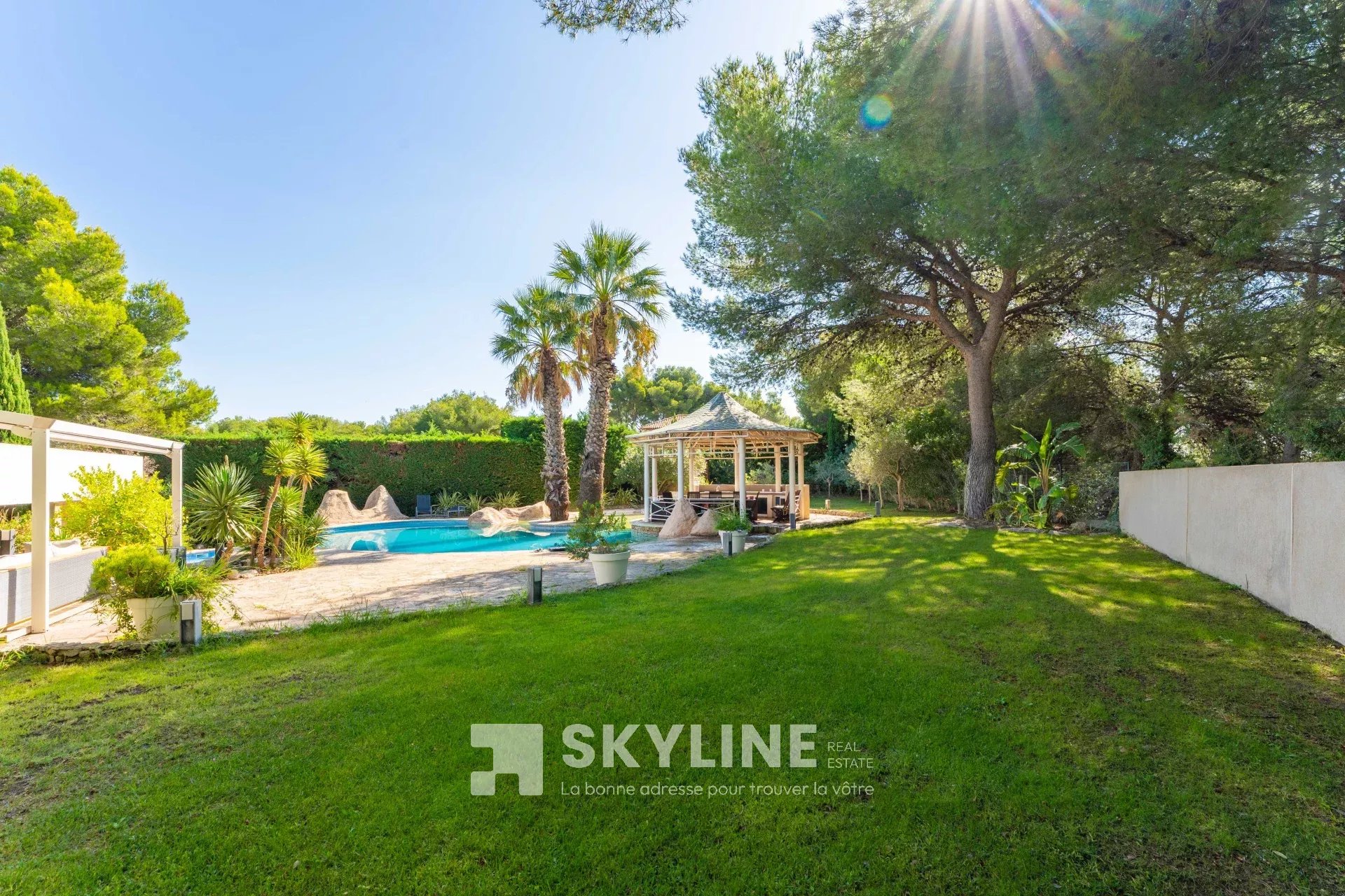 Photo 6 — SKYLINE REAL ESTATE