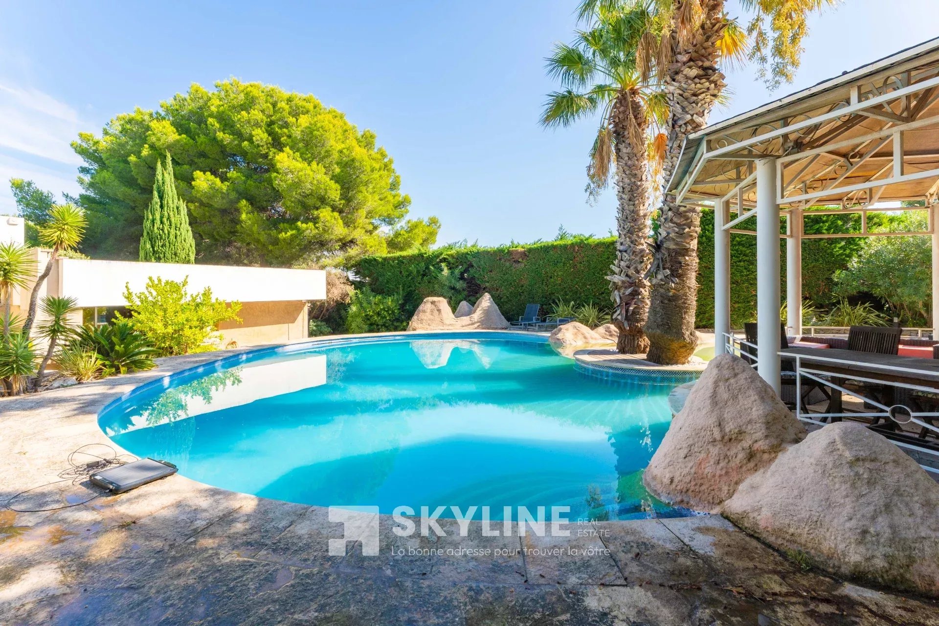 Photo 4 — SKYLINE REAL ESTATE