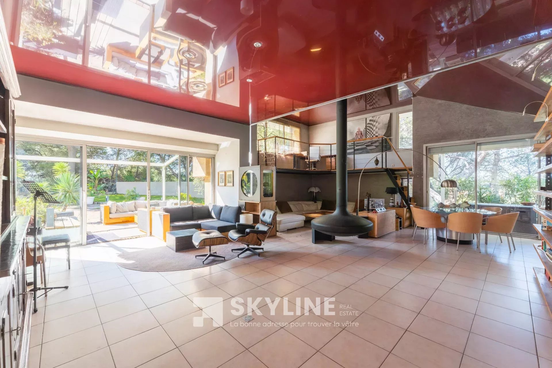 Photo 8 — SKYLINE REAL ESTATE