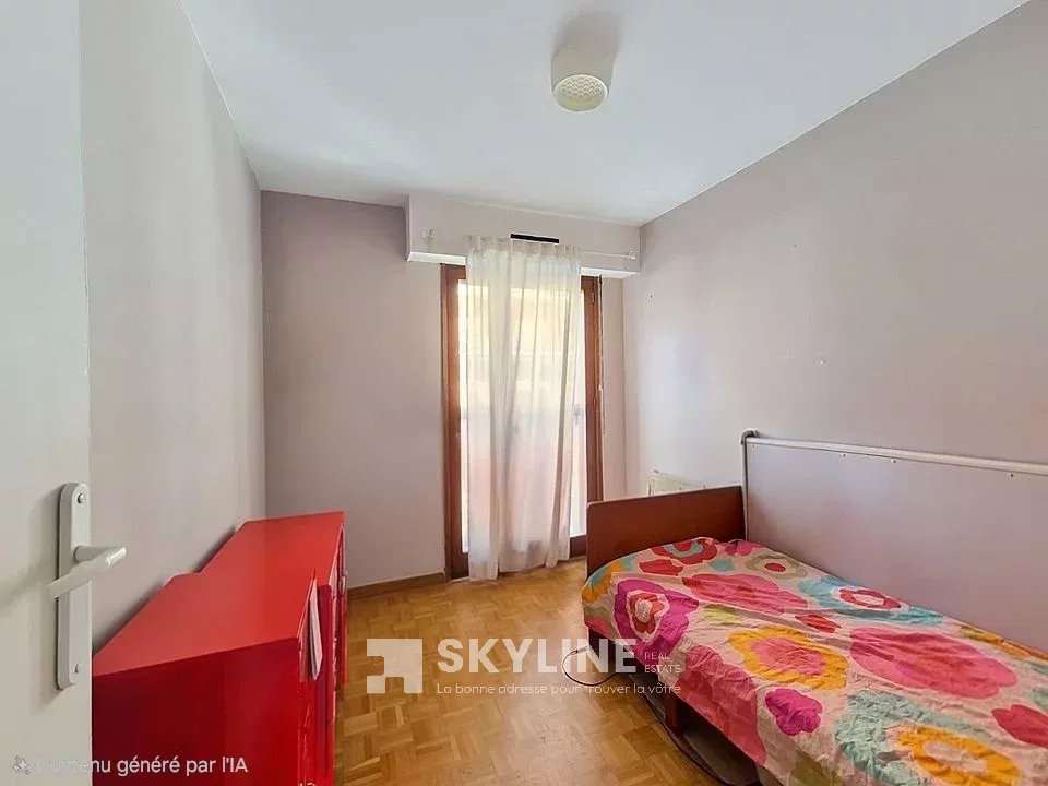 Photo 7 — SKYLINE REAL ESTATE