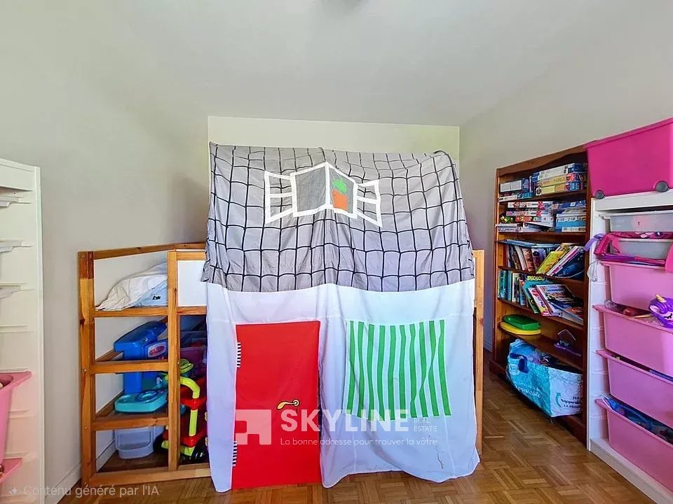 Photo 4 — SKYLINE REAL ESTATE