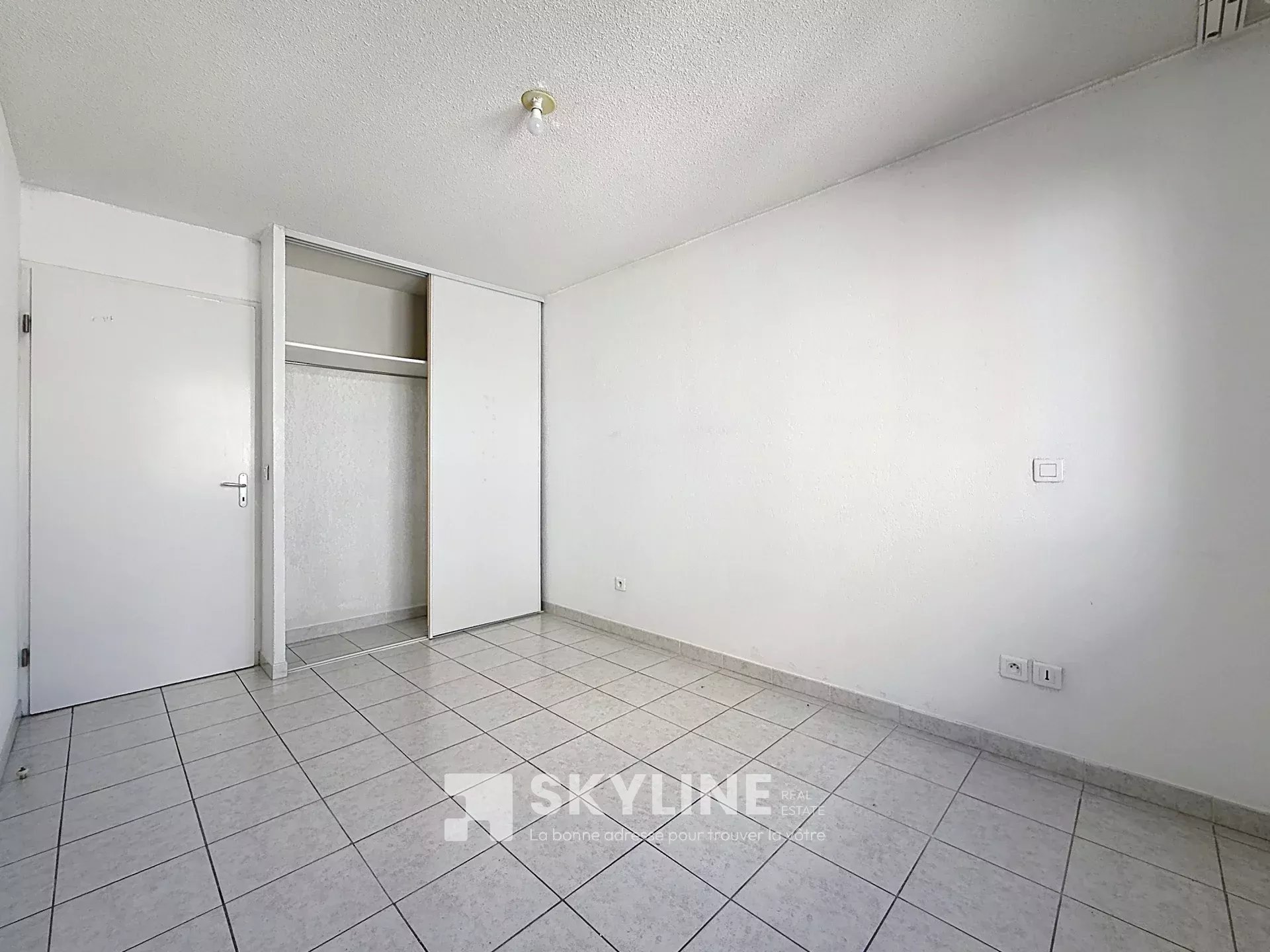 Photo 10 — SKYLINE REAL ESTATE