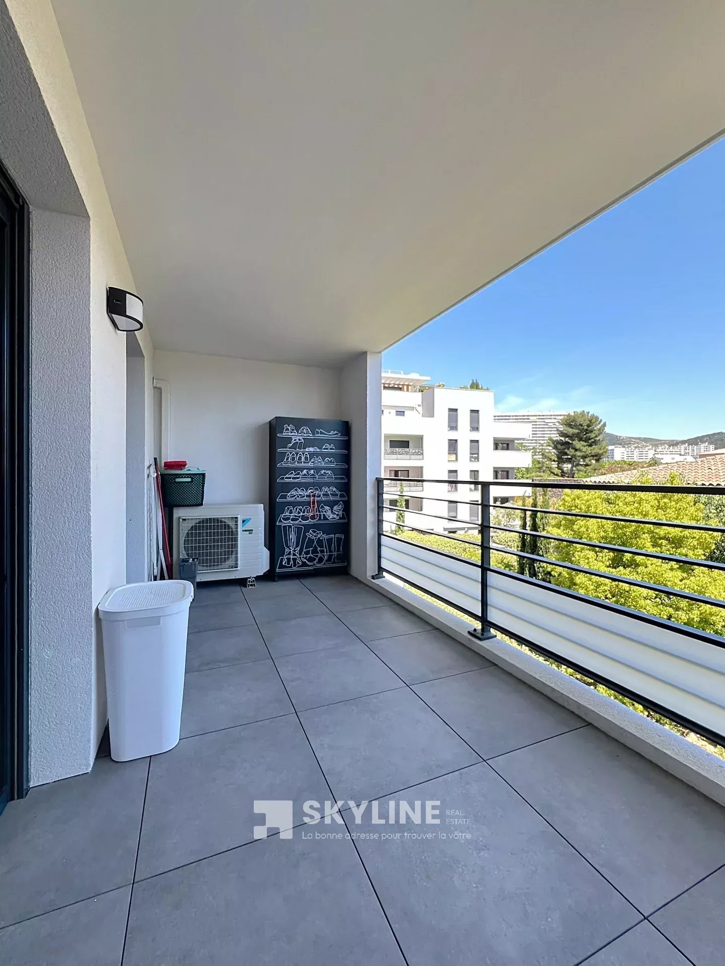 Photo 4 — SKYLINE REAL ESTATE
