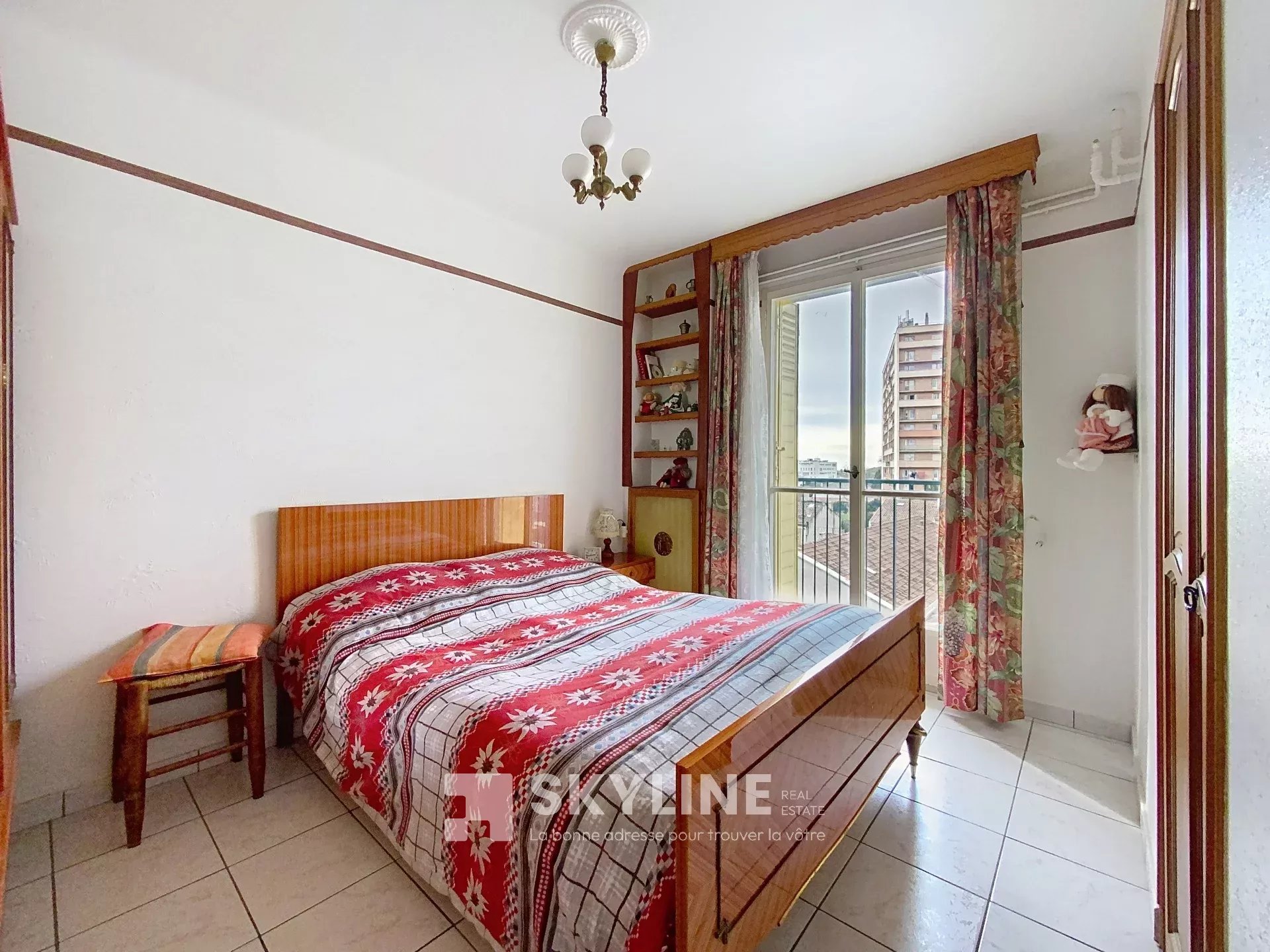 Photo 7 — SKYLINE REAL ESTATE