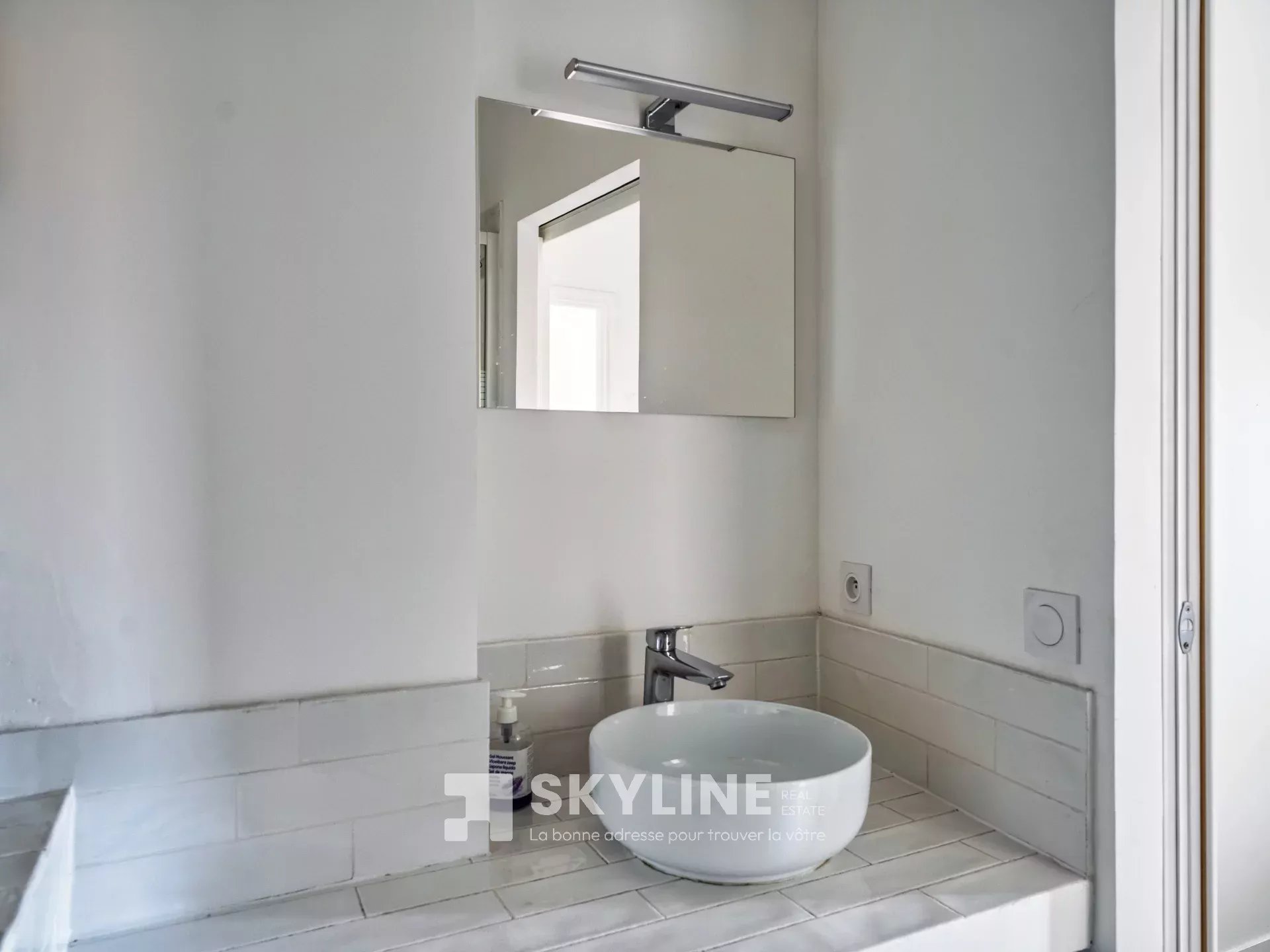 Photo 7 — SKYLINE REAL ESTATE