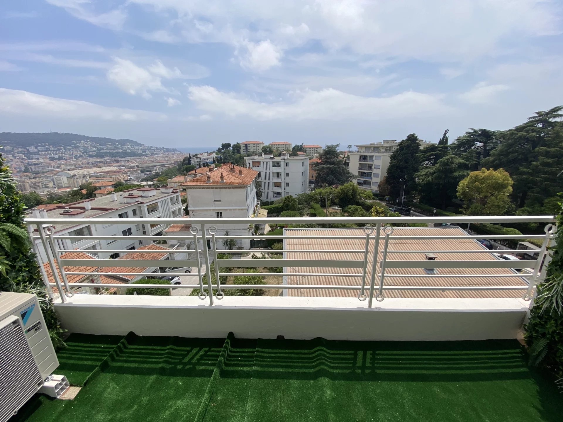 Photo 3 — SKYLINE REAL ESTATE