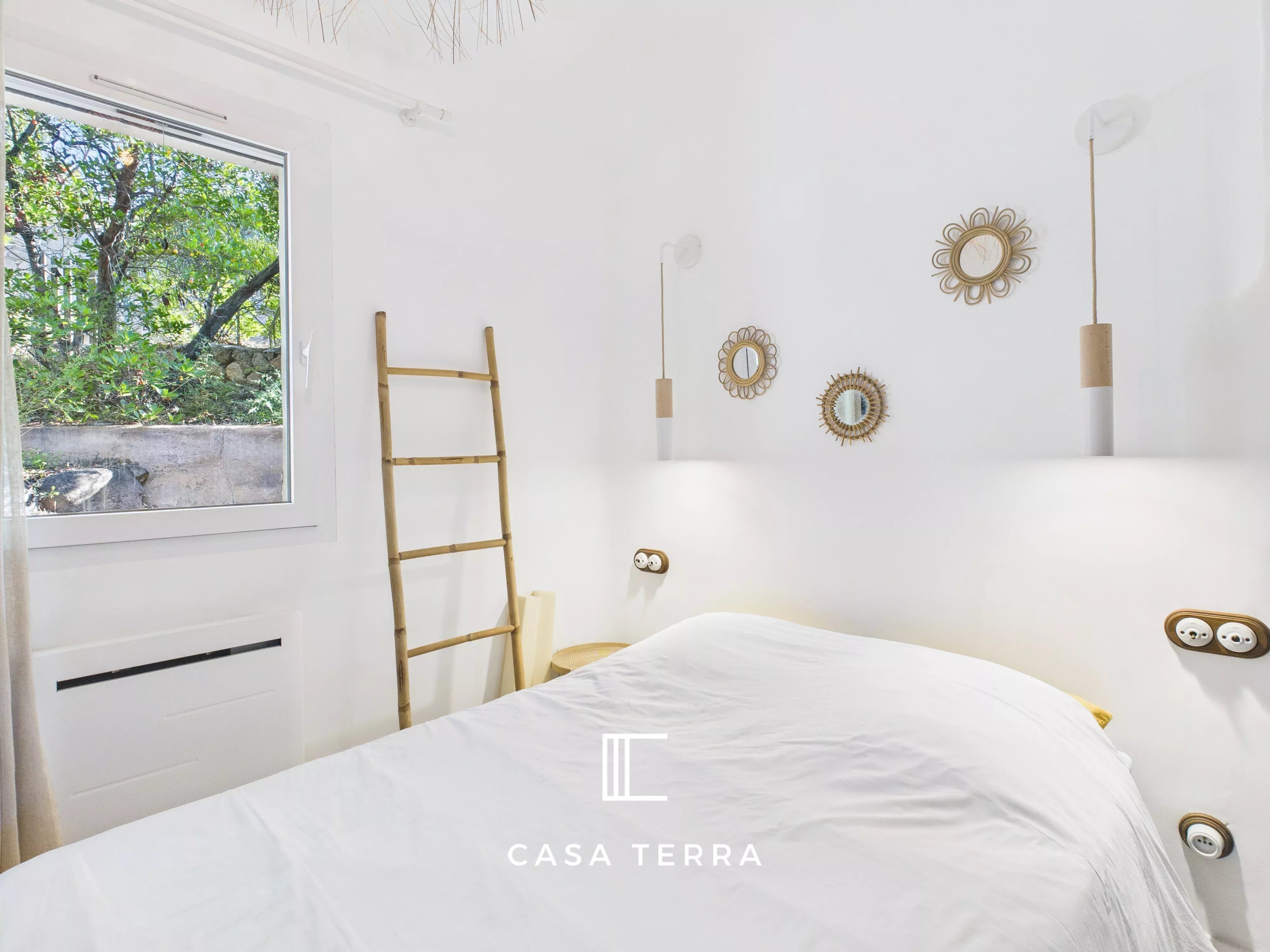 Photo 7 — Casa Terra Real Estate