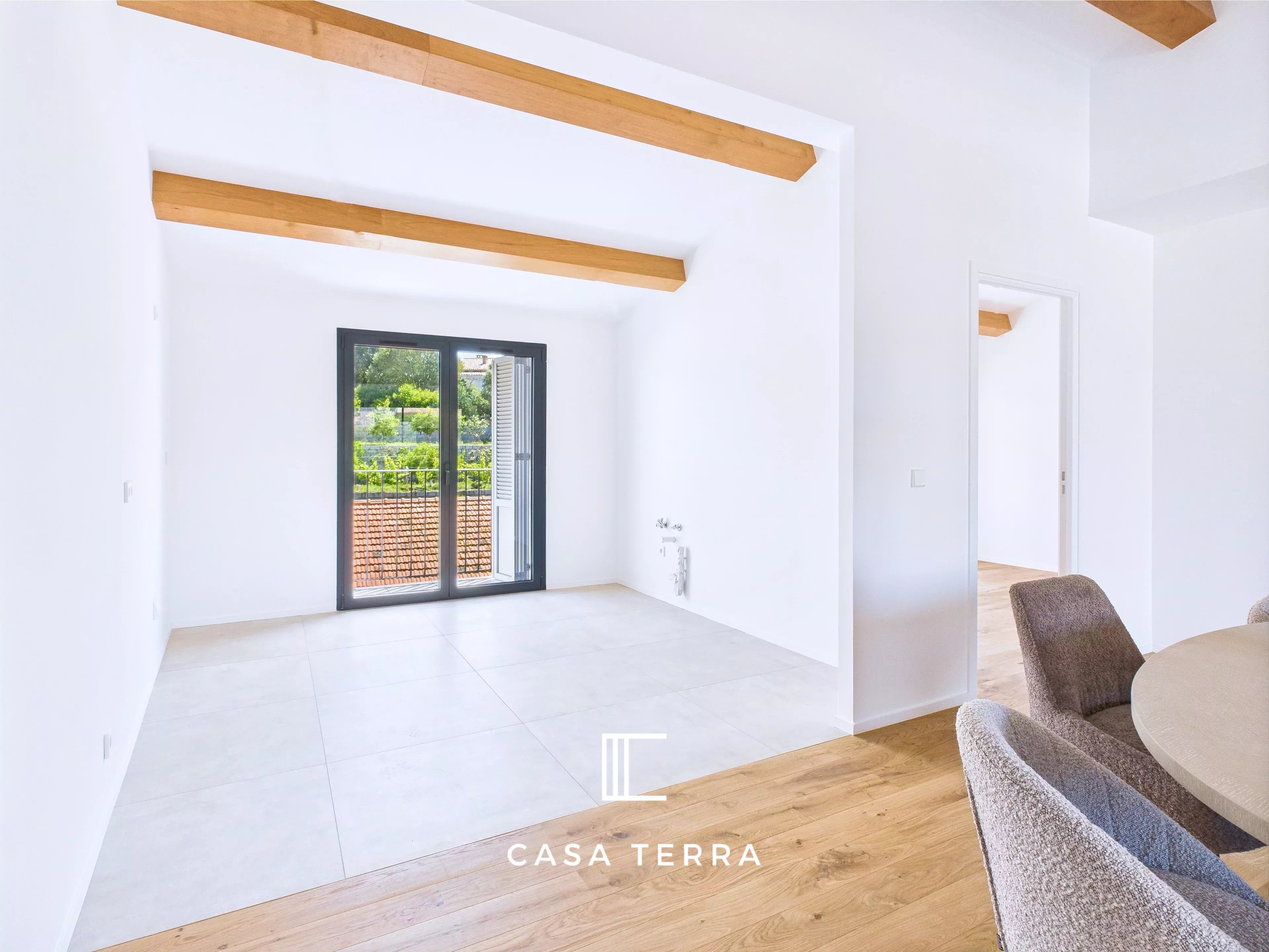 Photo 5 — Casa Terra Real Estate