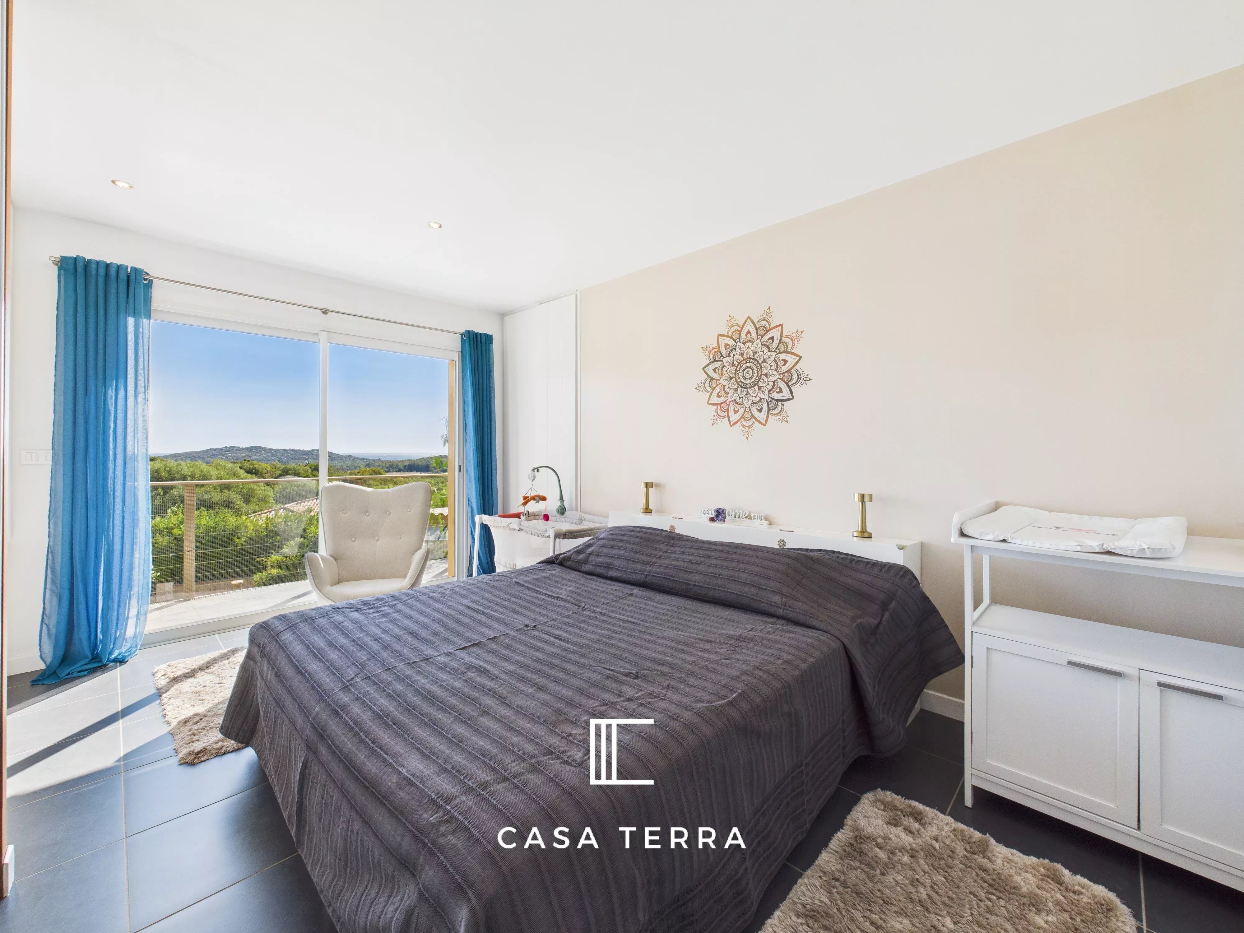 Photo 5 — Casa Terra Real Estate