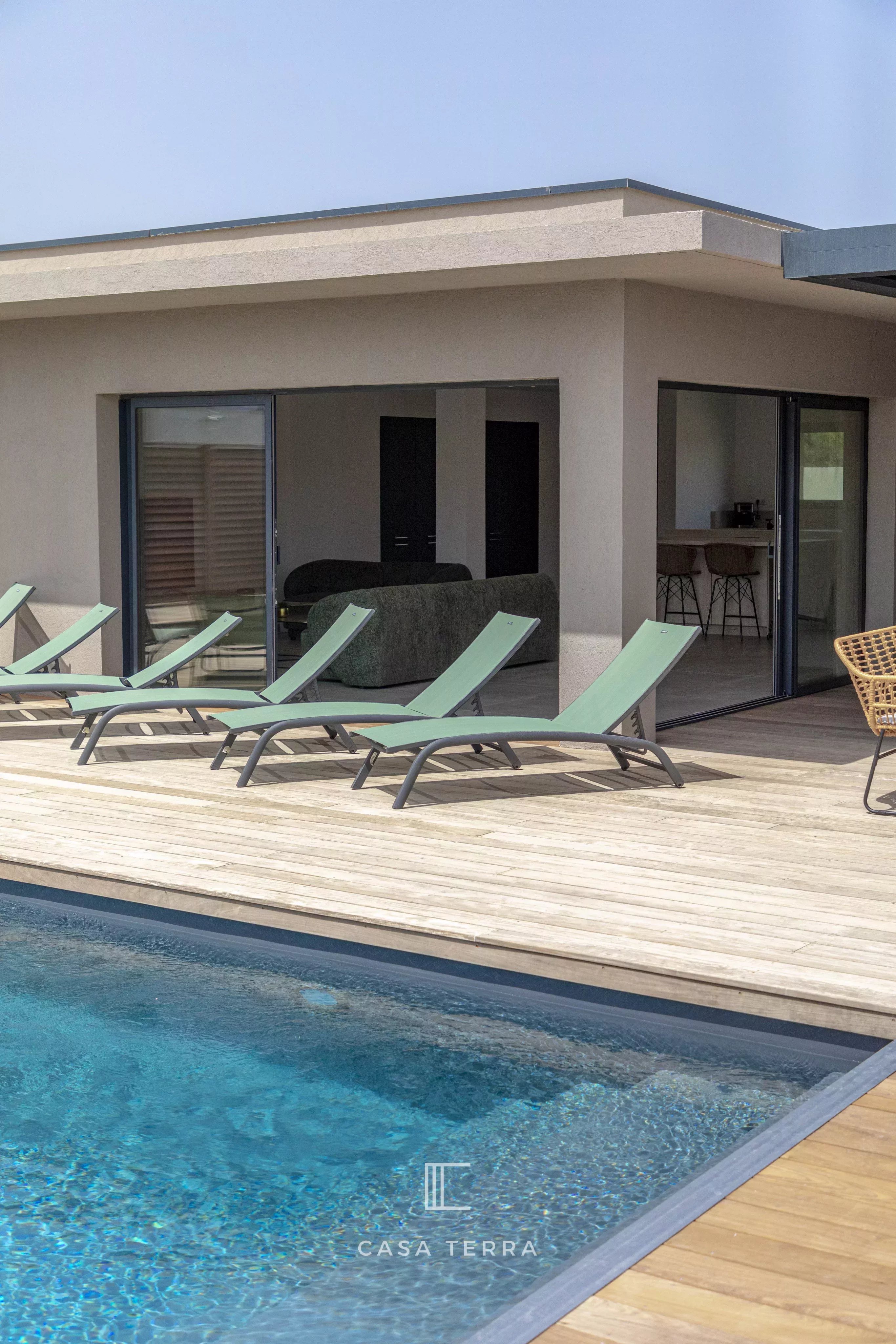 Photo 4 — Casa Terra Real Estate