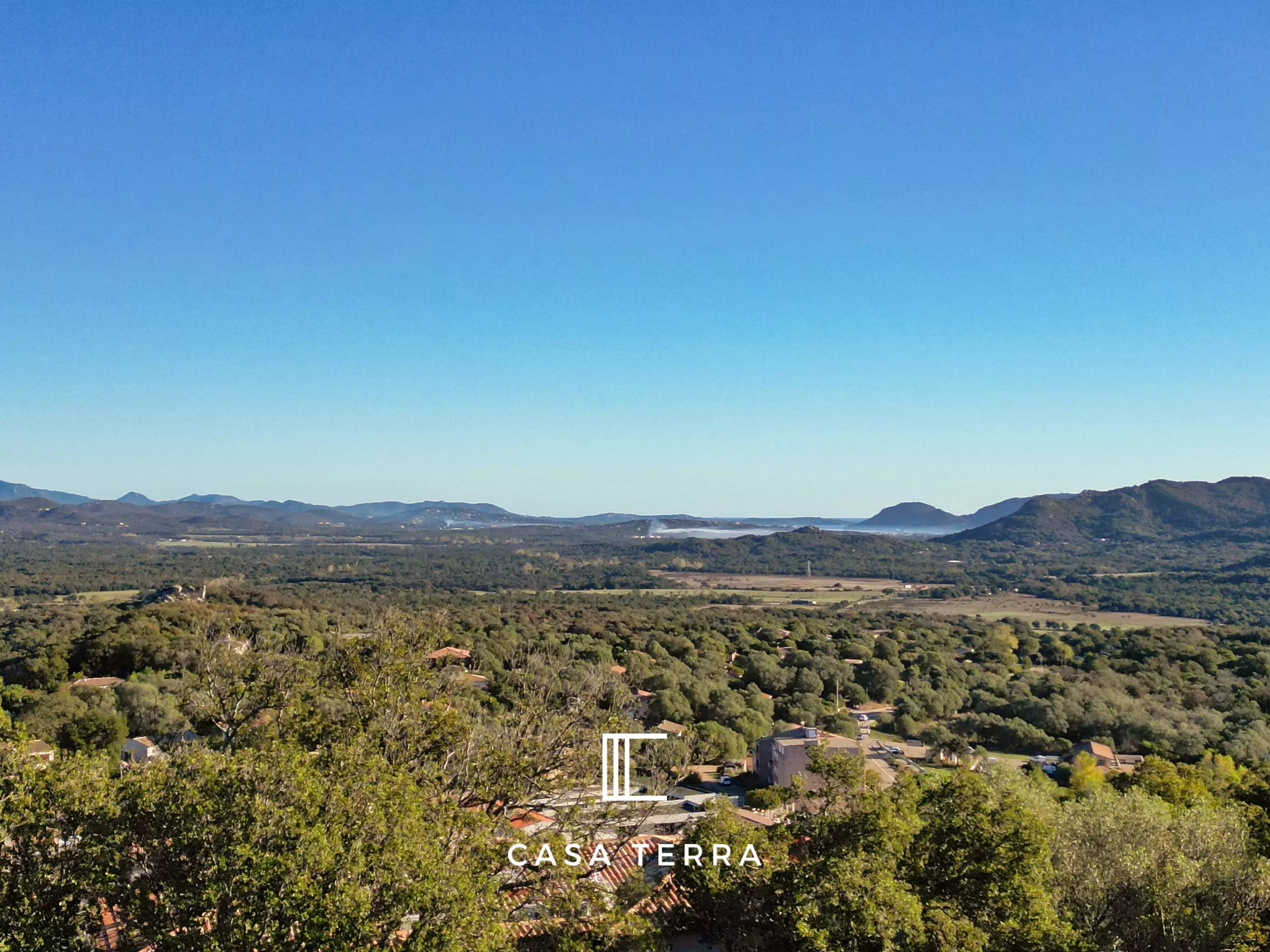 Photo 2 — Casa Terra Real Estate