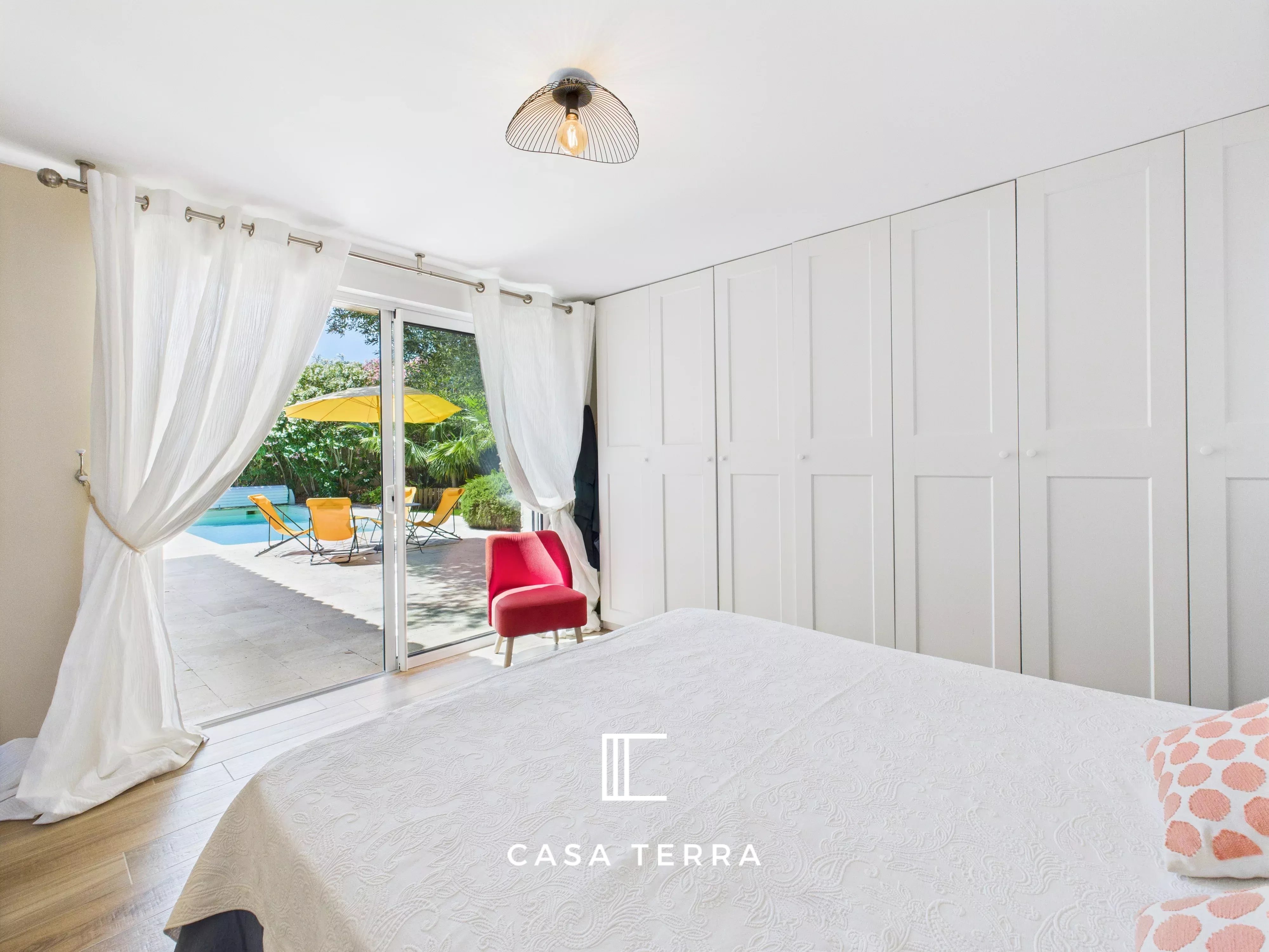 Photo 9 — Casa Terra Real Estate