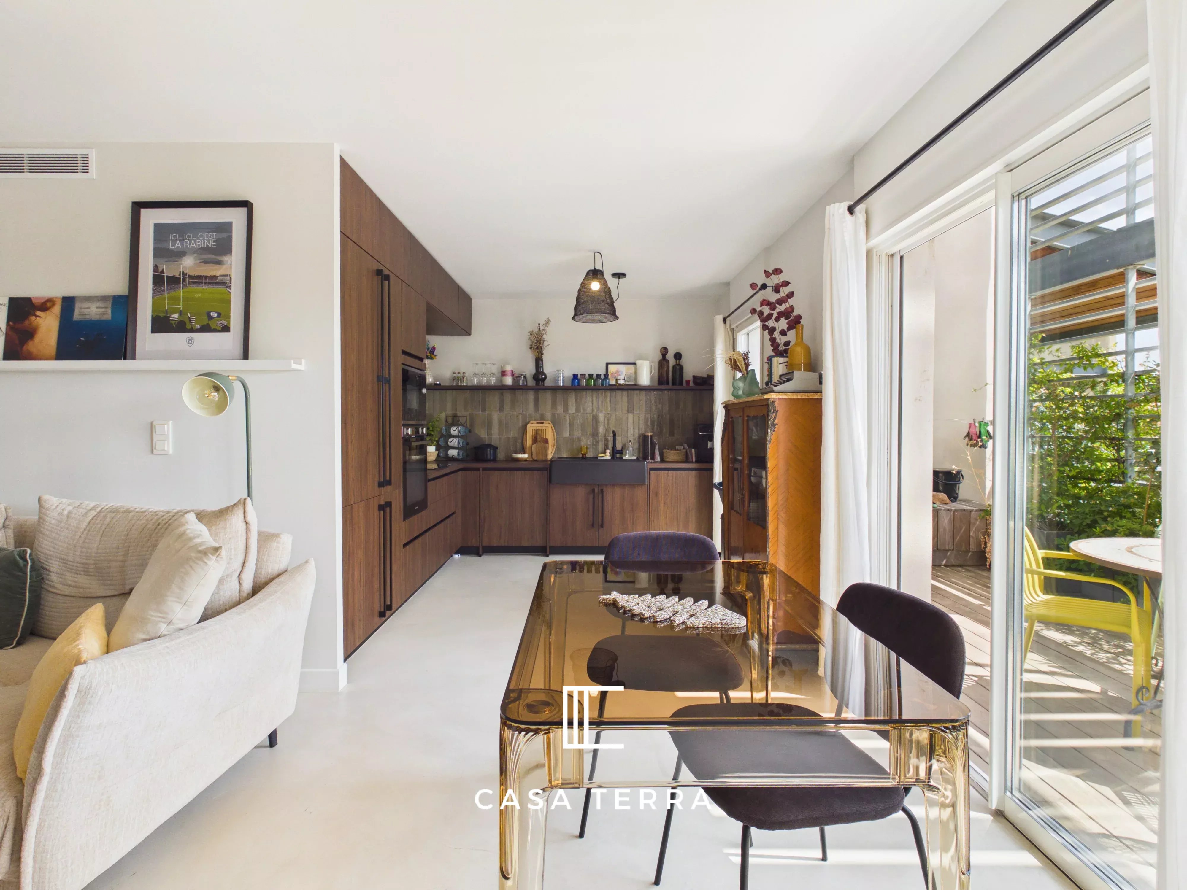 Photo 3 — Casa Terra Real Estate