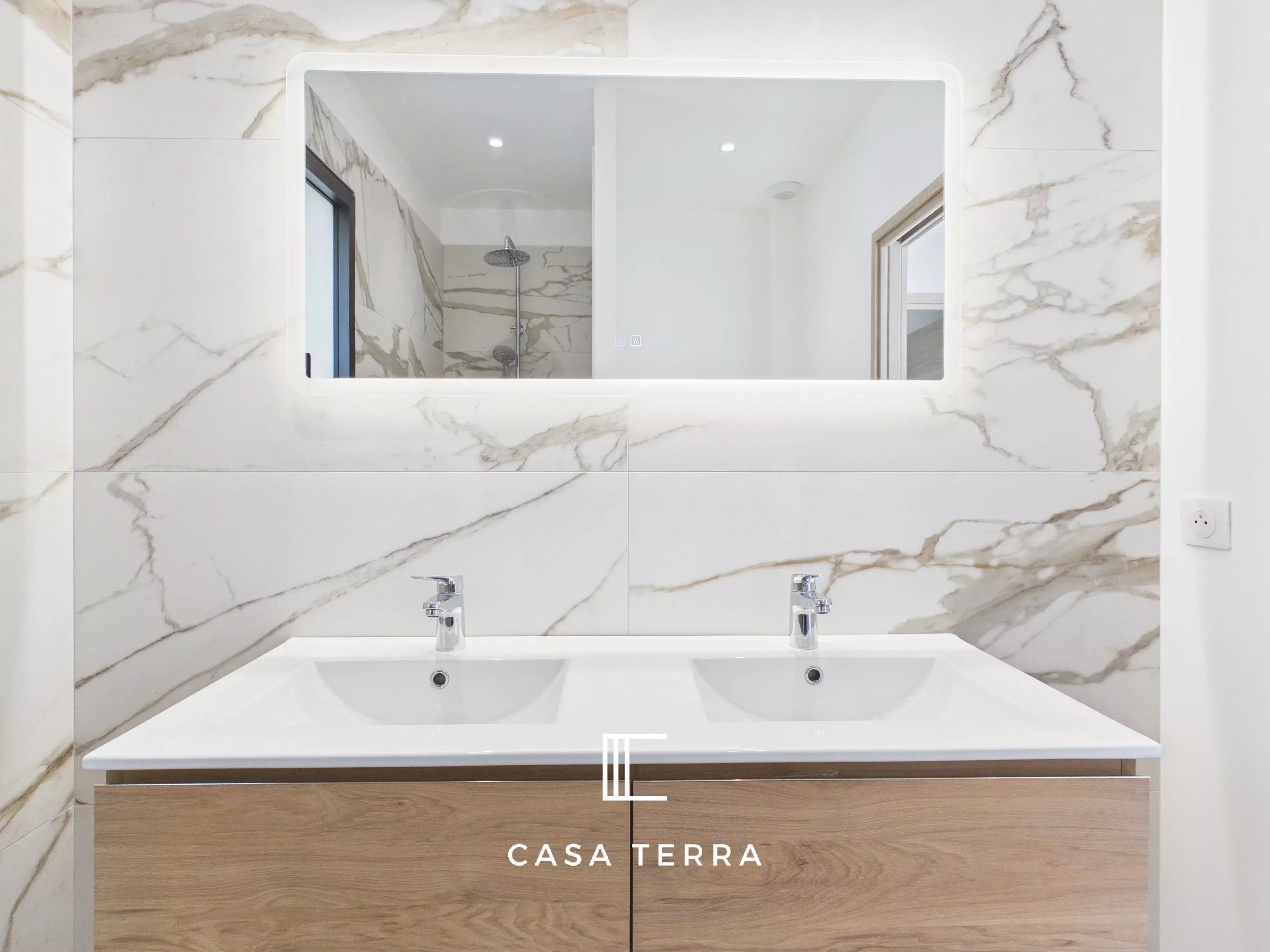 Photo 12 — Casa Terra Real Estate