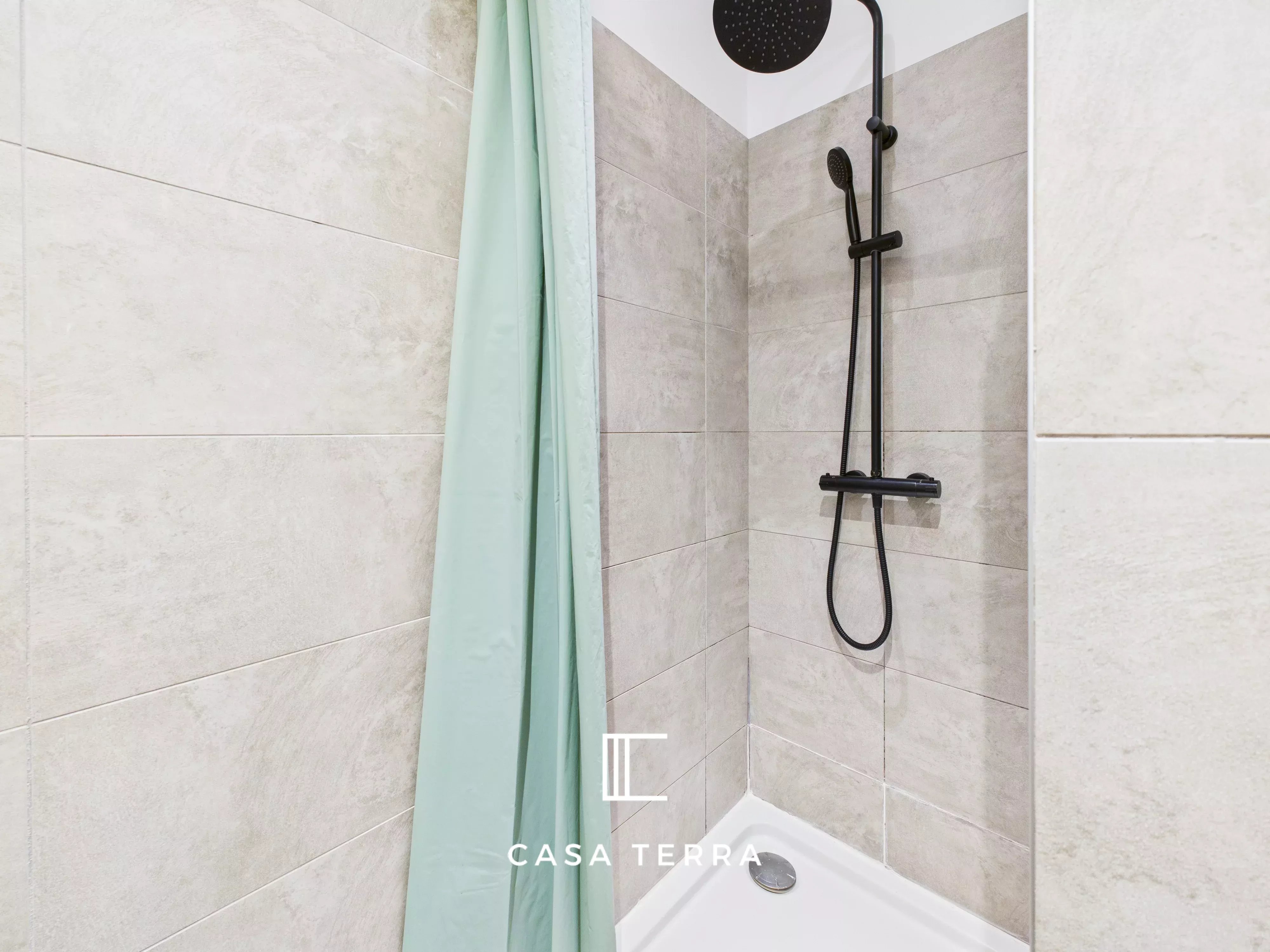 Photo 5 — Casa Terra Real Estate