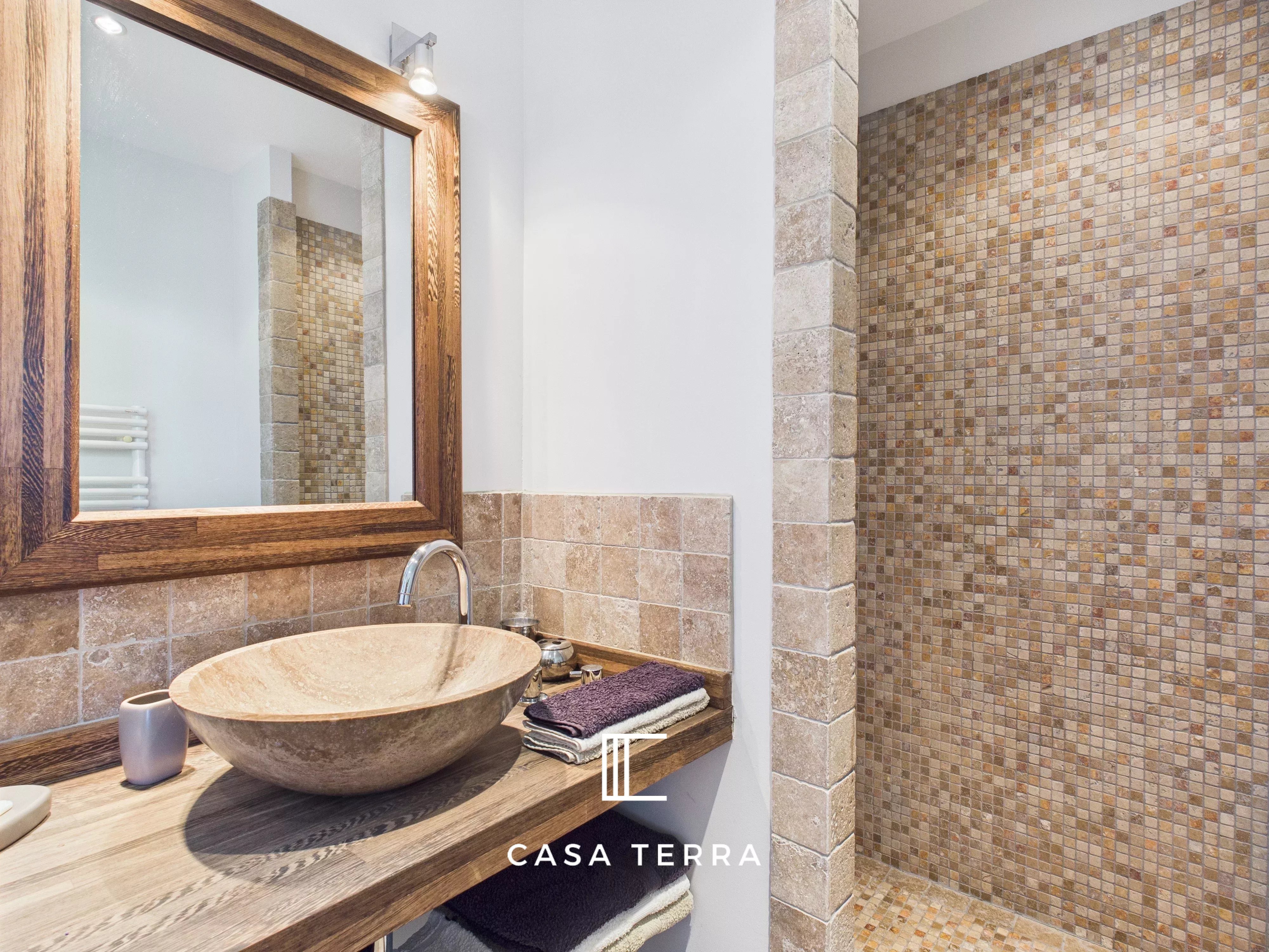Photo 14 — Casa Terra Real Estate