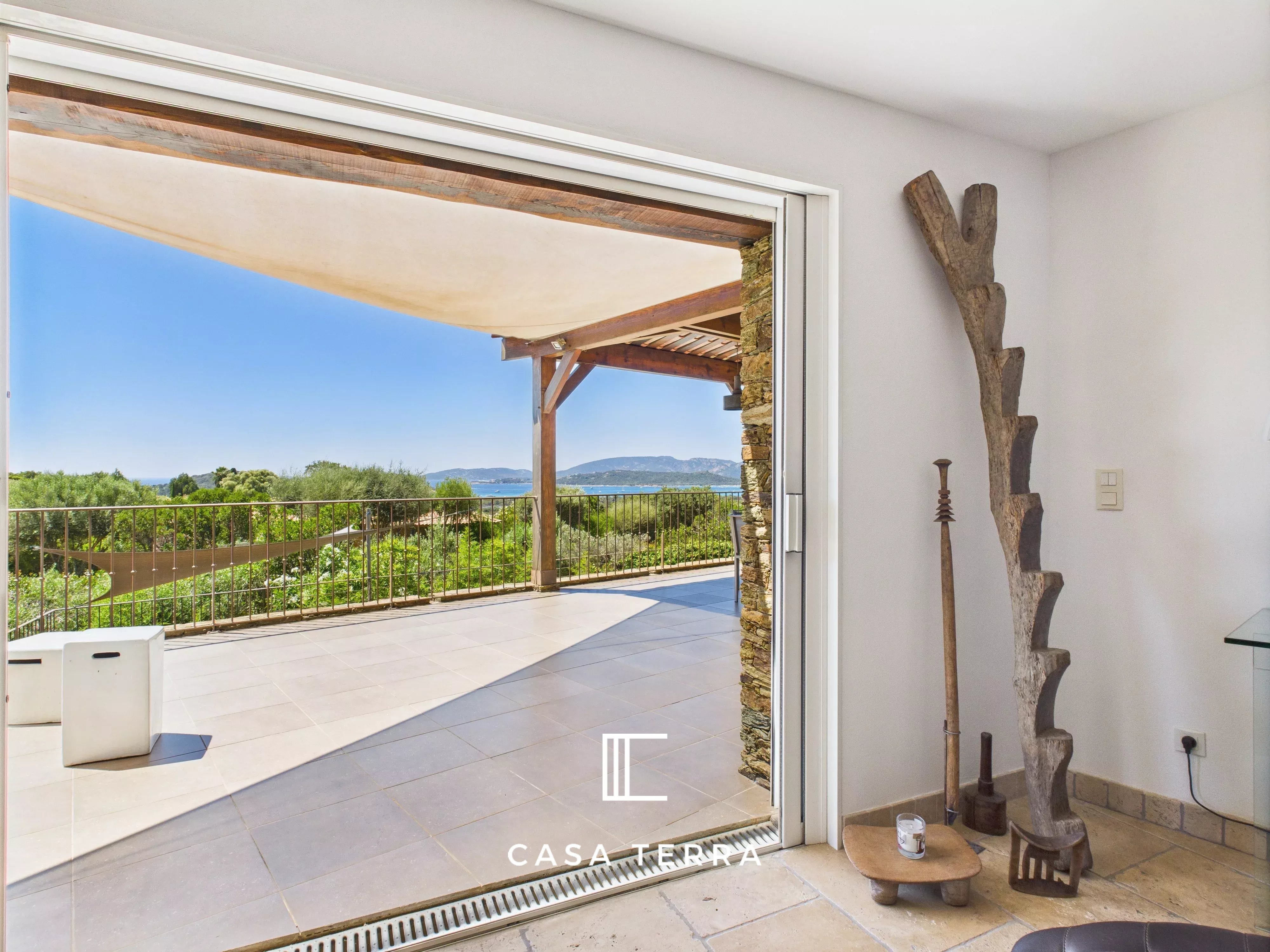 Photo 8 — Casa Terra Real Estate