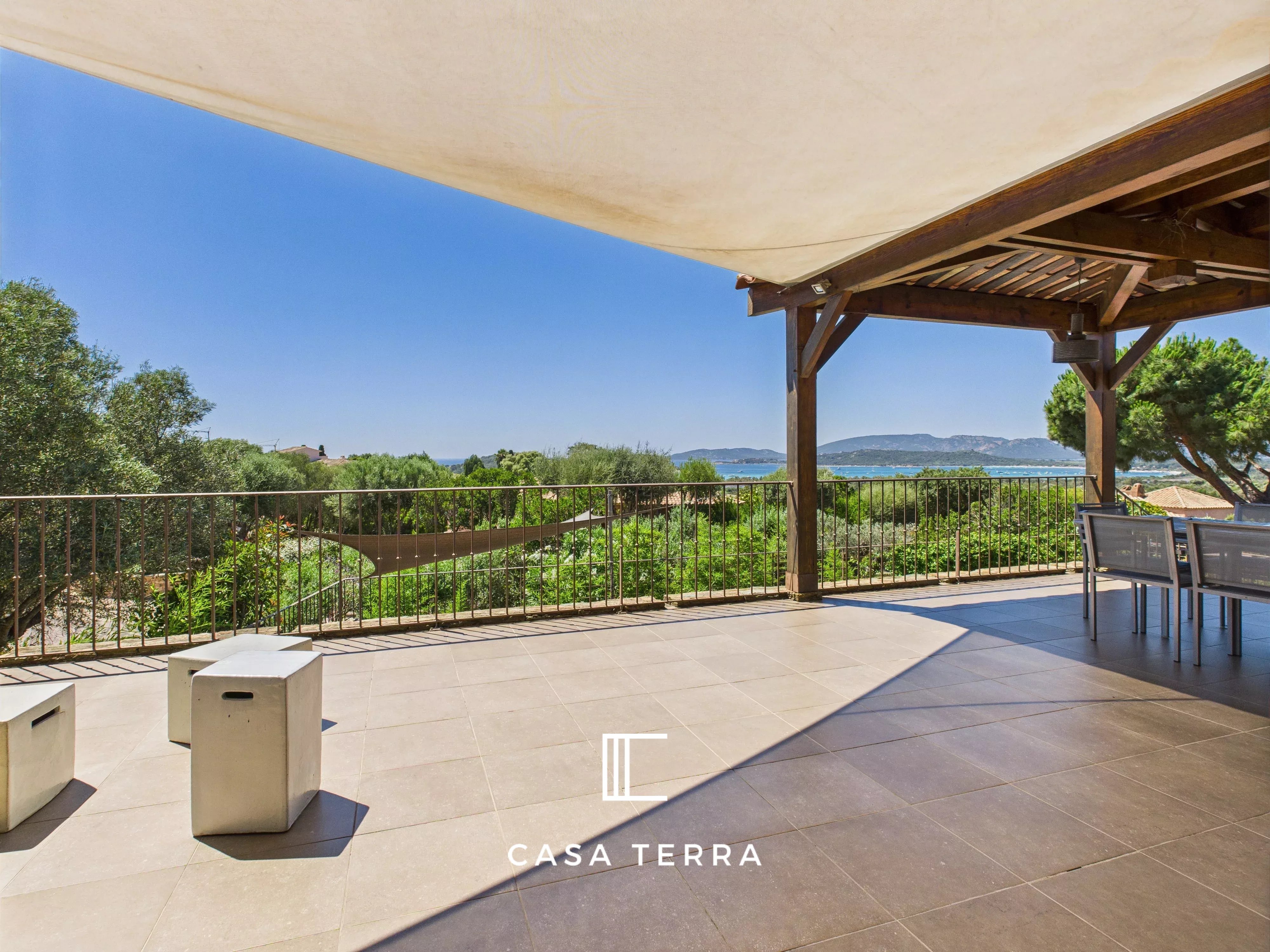 Photo 9 — Casa Terra Real Estate