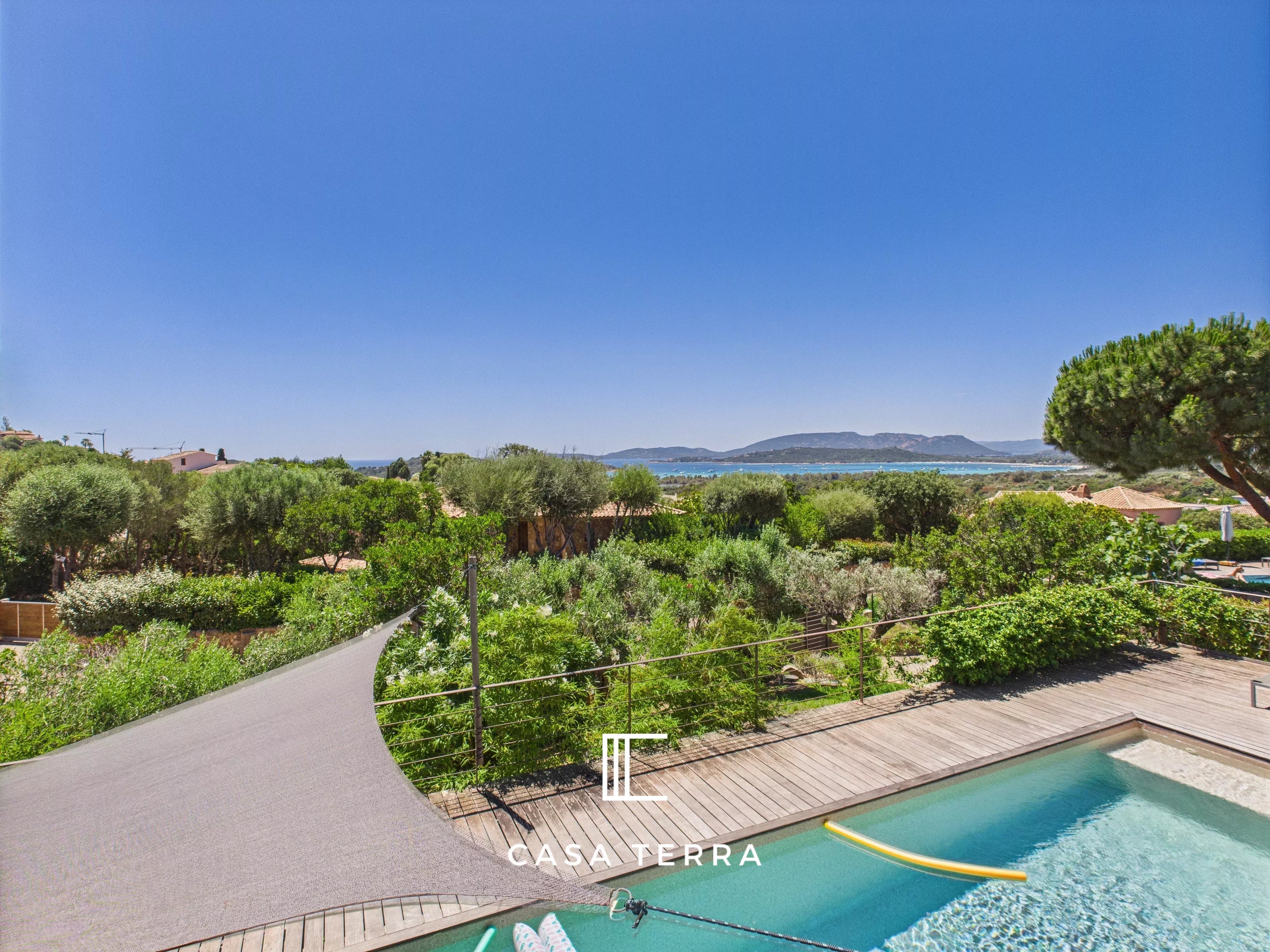 Photo 20 — Casa Terra Real Estate