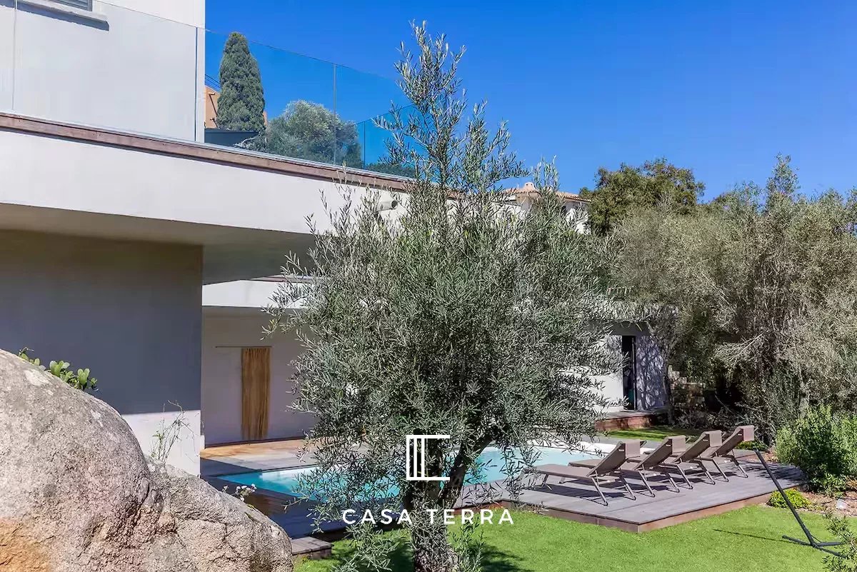Photo 25 — Casa Terra Real Estate