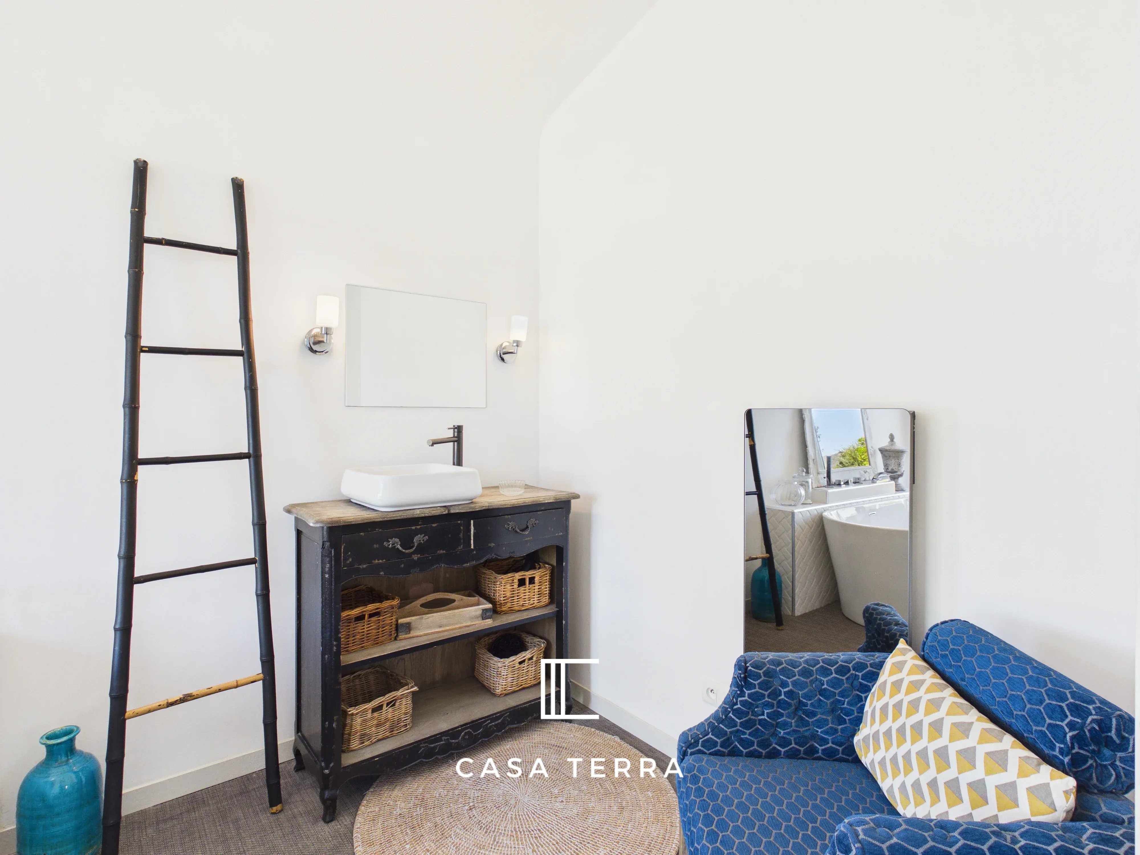 Photo 13 — Casa Terra Real Estate