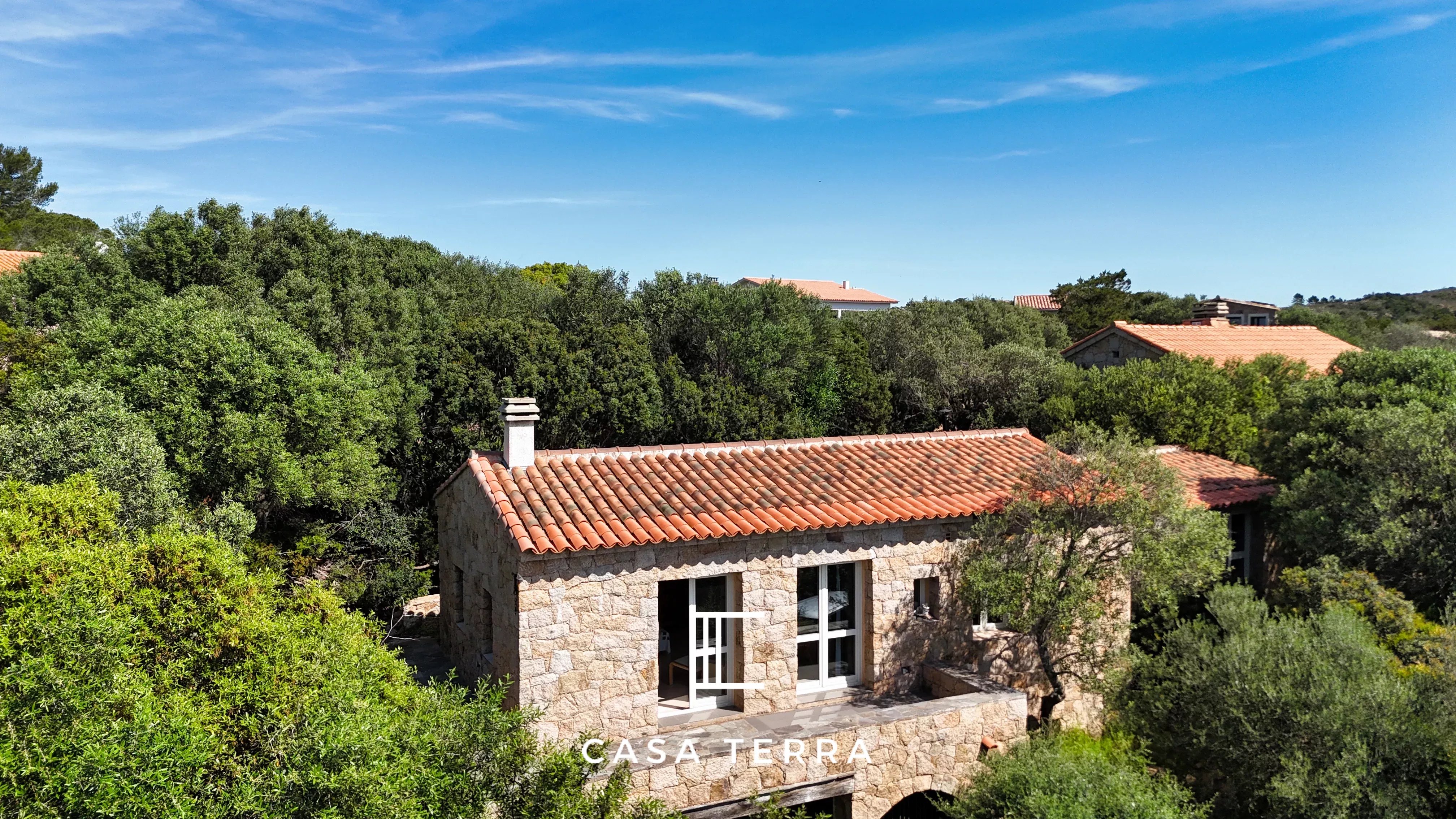 Photo 13 — Casa Terra Real Estate