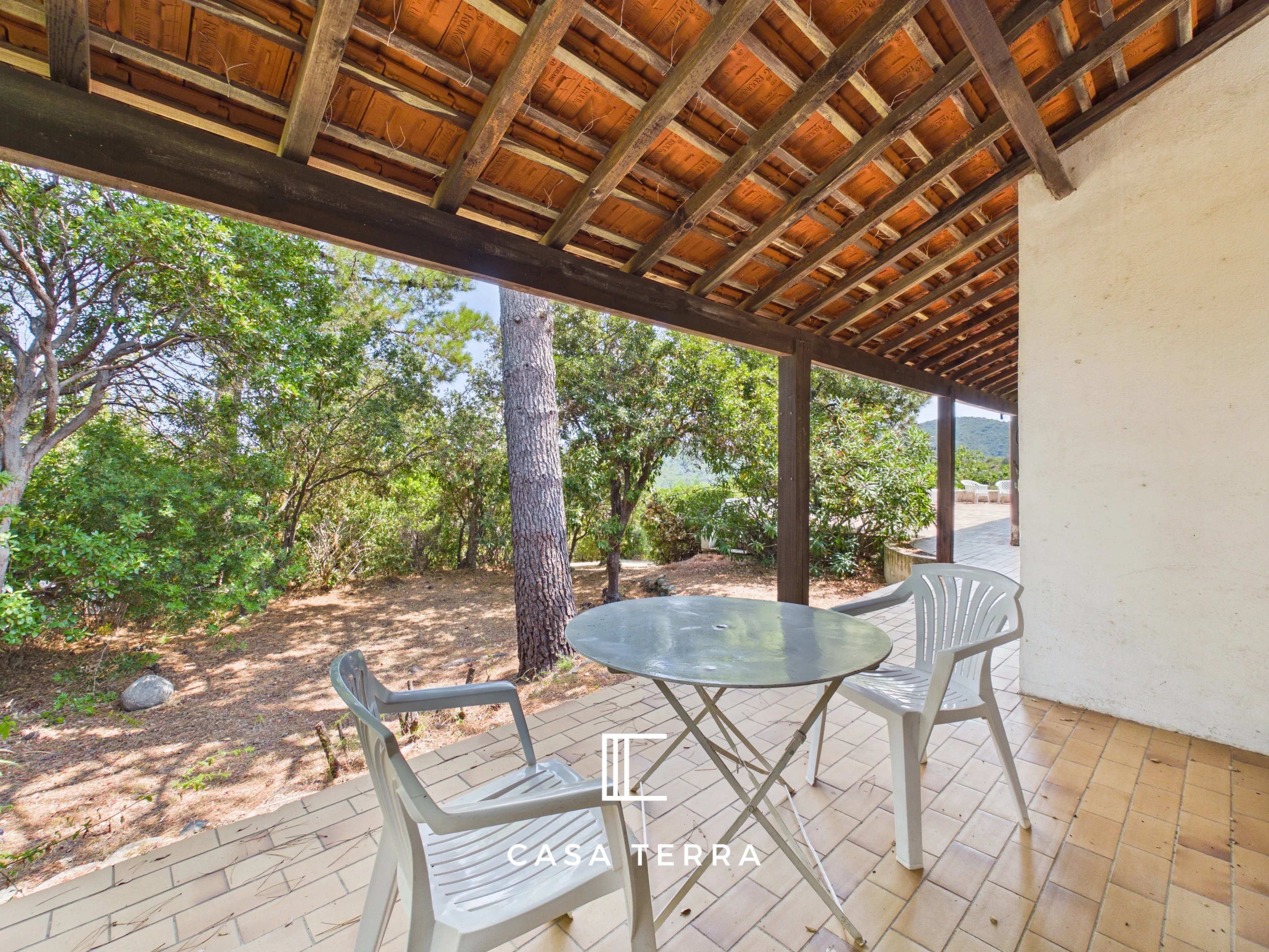 Photo 11 — Casa Terra Real Estate