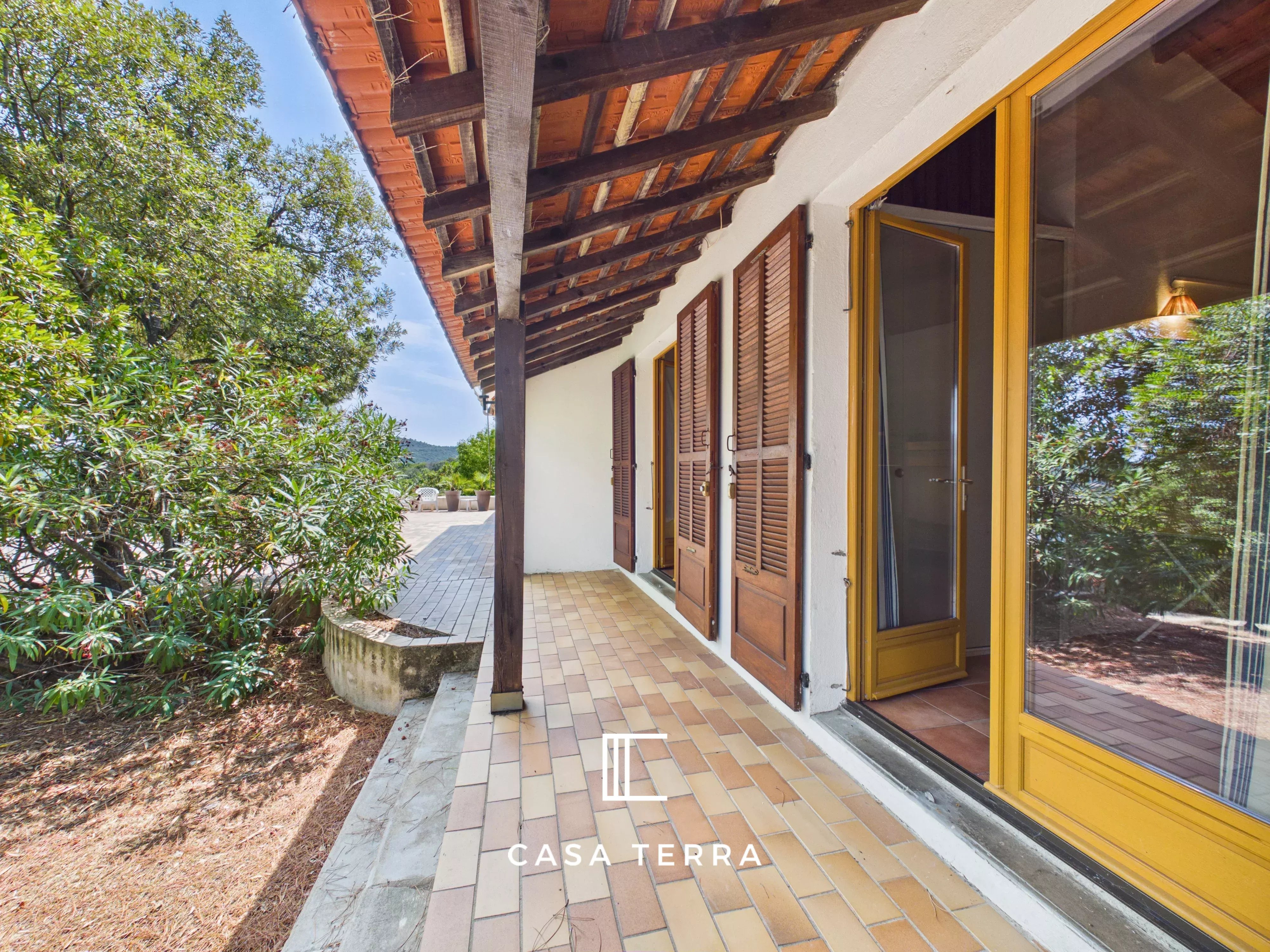 Photo 12 — Casa Terra Real Estate