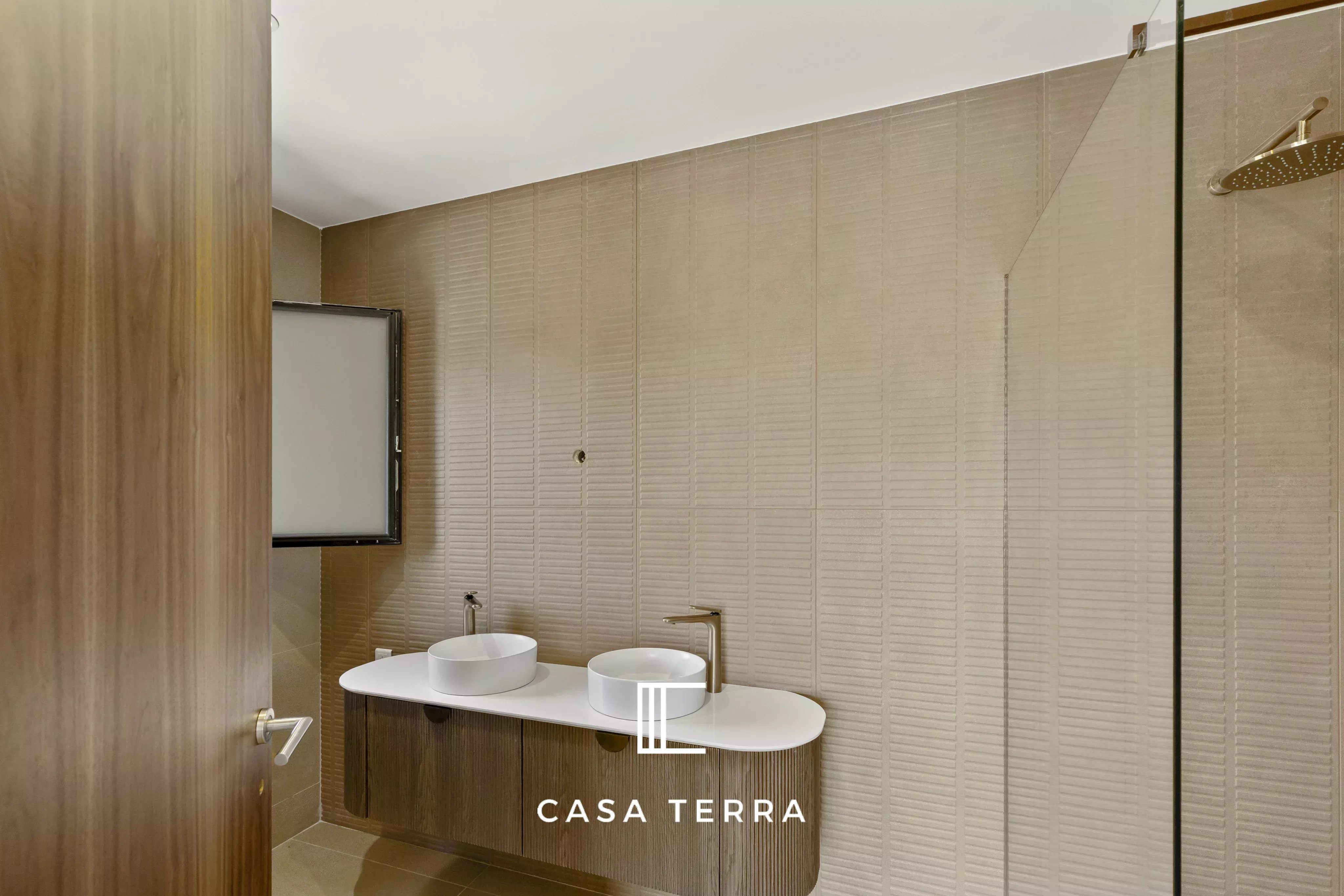 Photo 19 — Casa Terra Real Estate