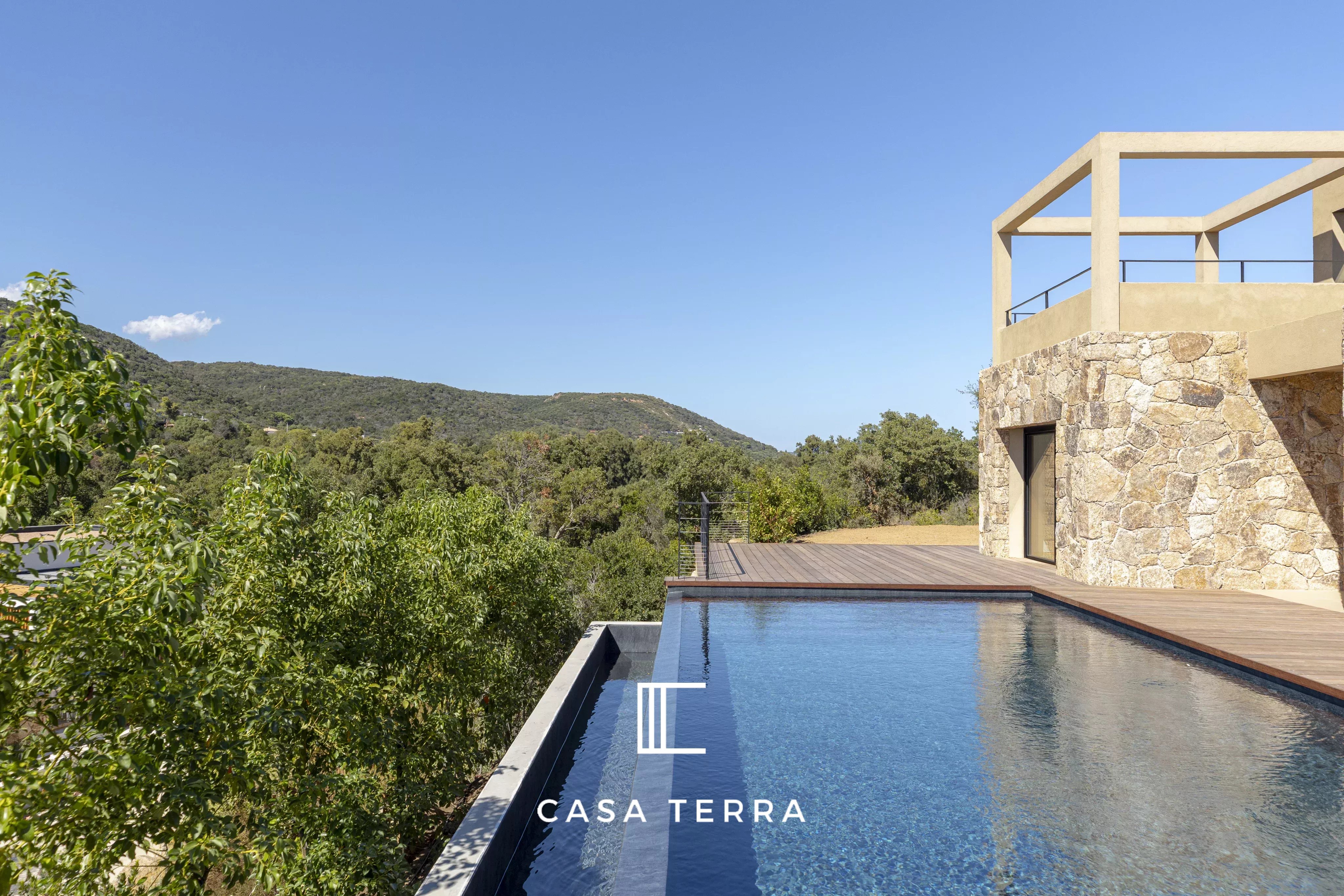 Photo 24 — Casa Terra Real Estate