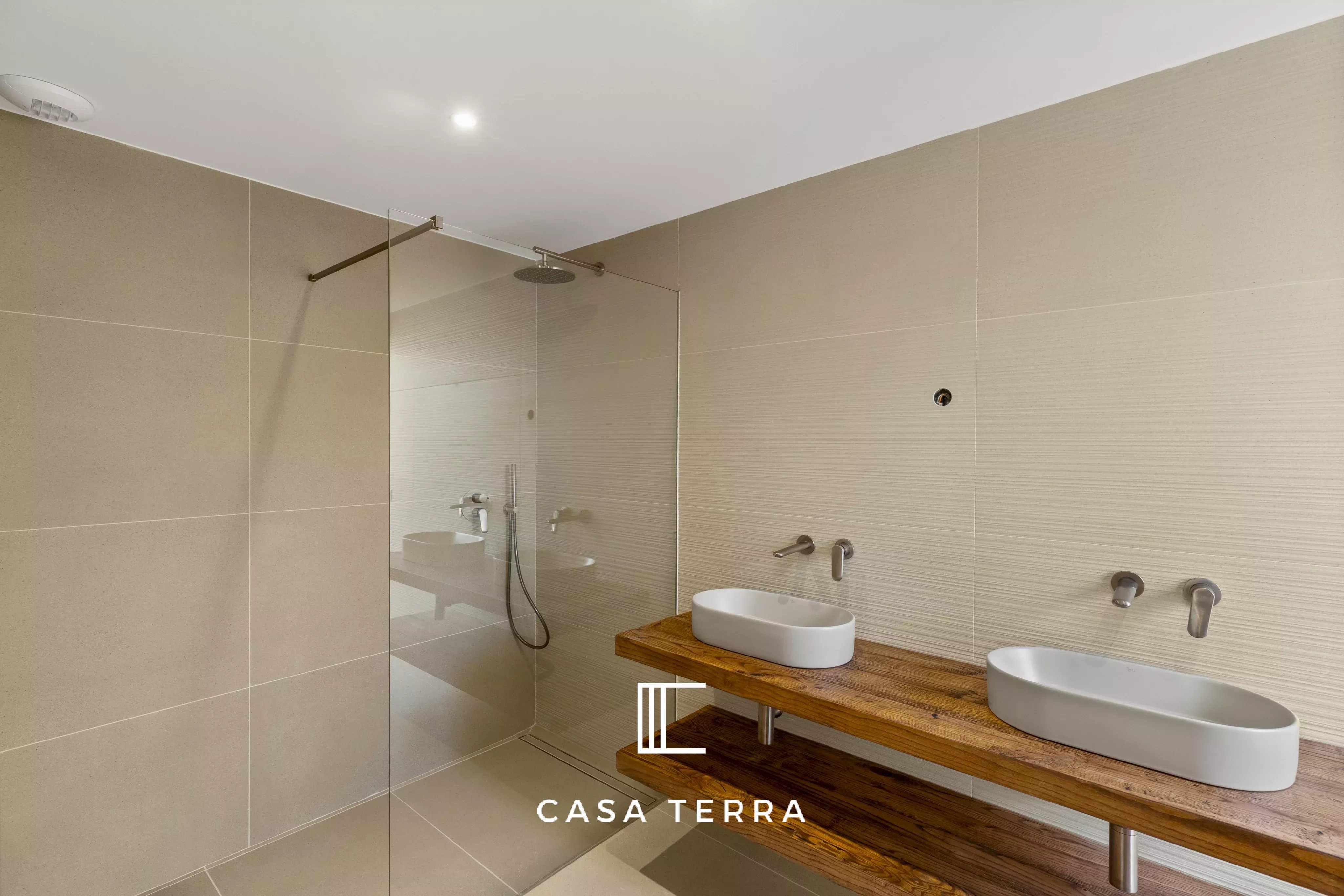 Photo 17 — Casa Terra Real Estate
