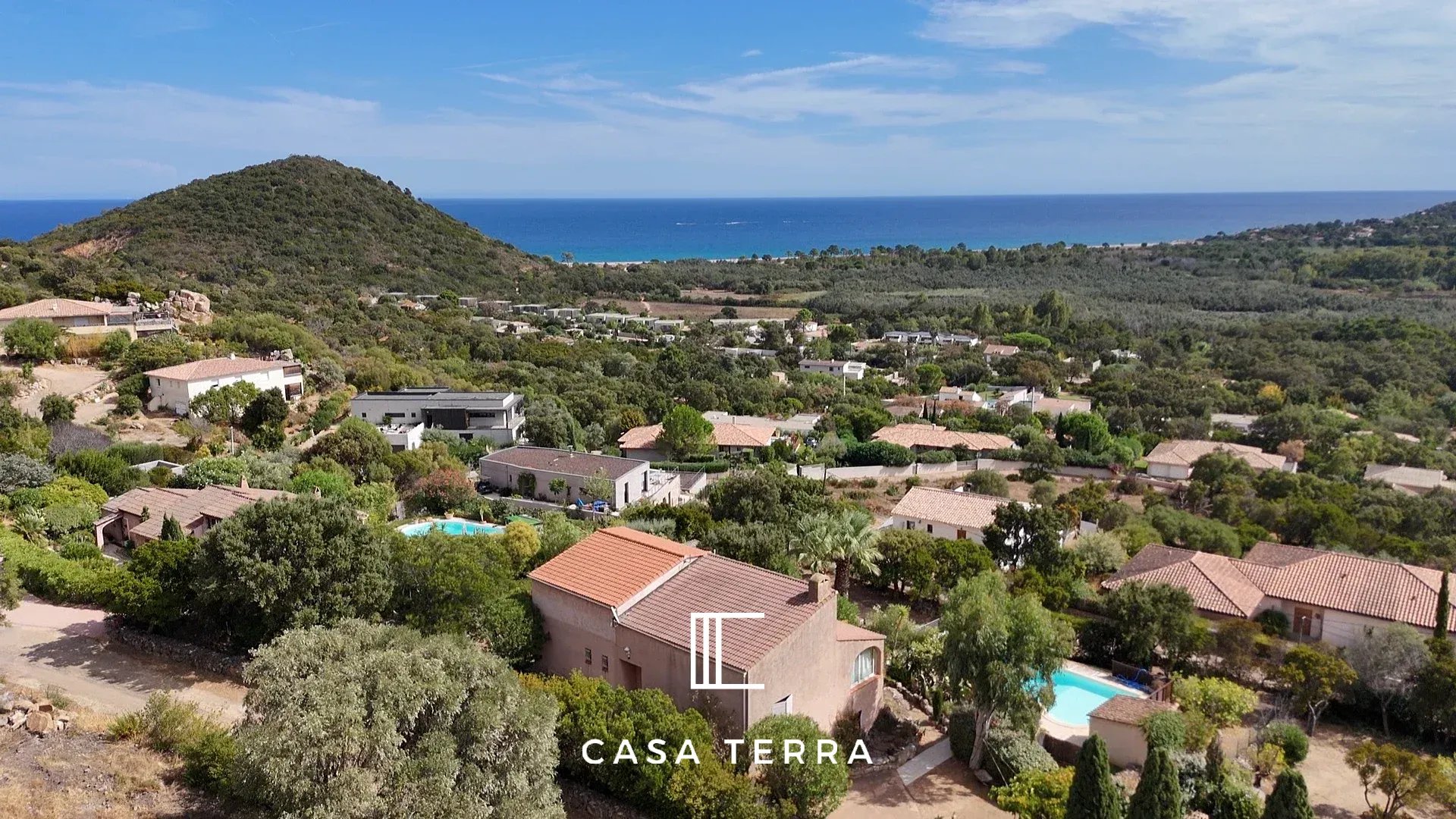 Photo 2 — Casa Terra Real Estate