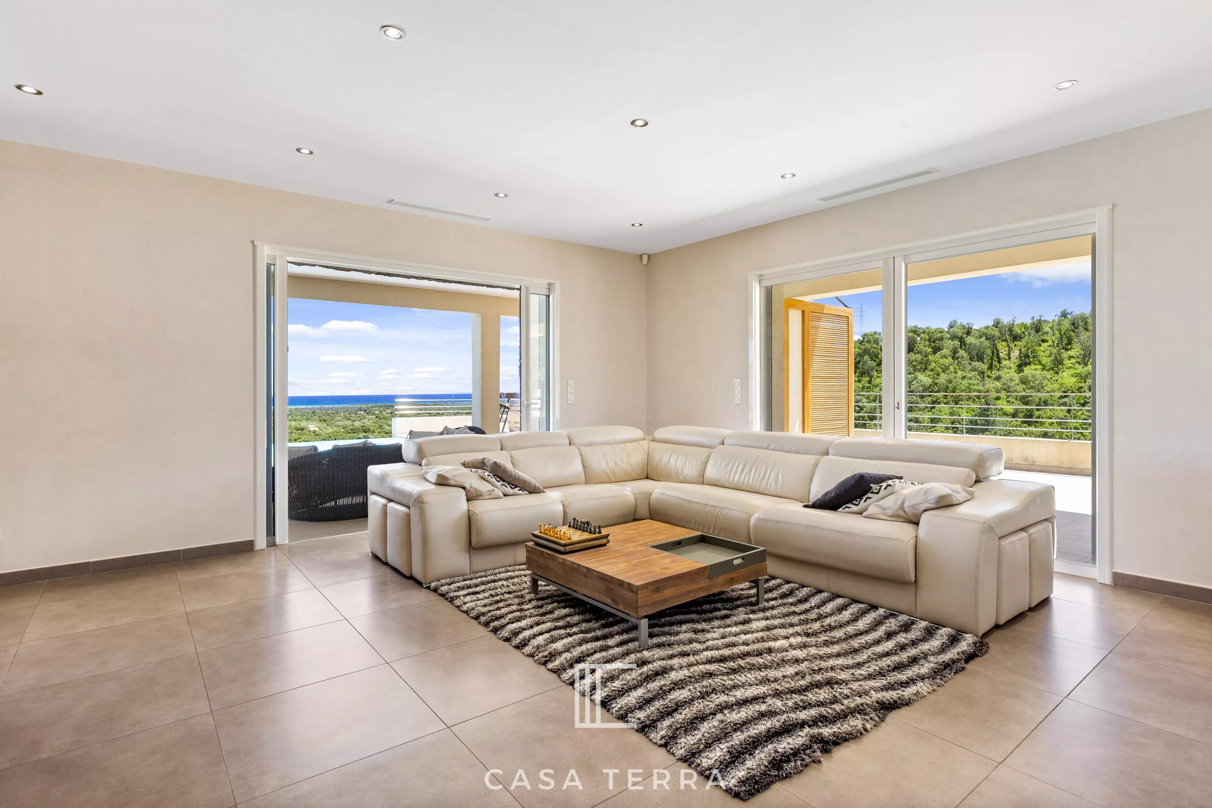 Photo 2 — Casa Terra Real Estate