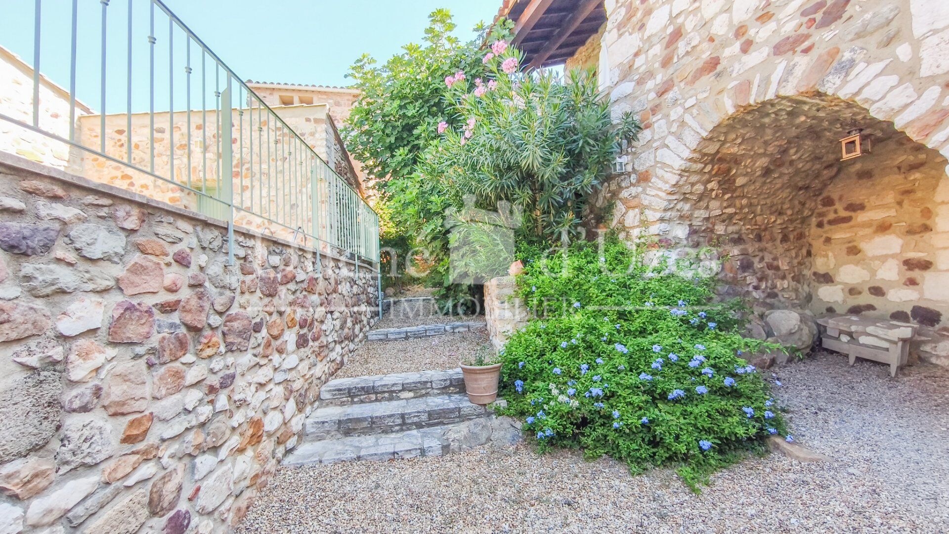 Photo 4 — Duché d?Uzès Immobilier