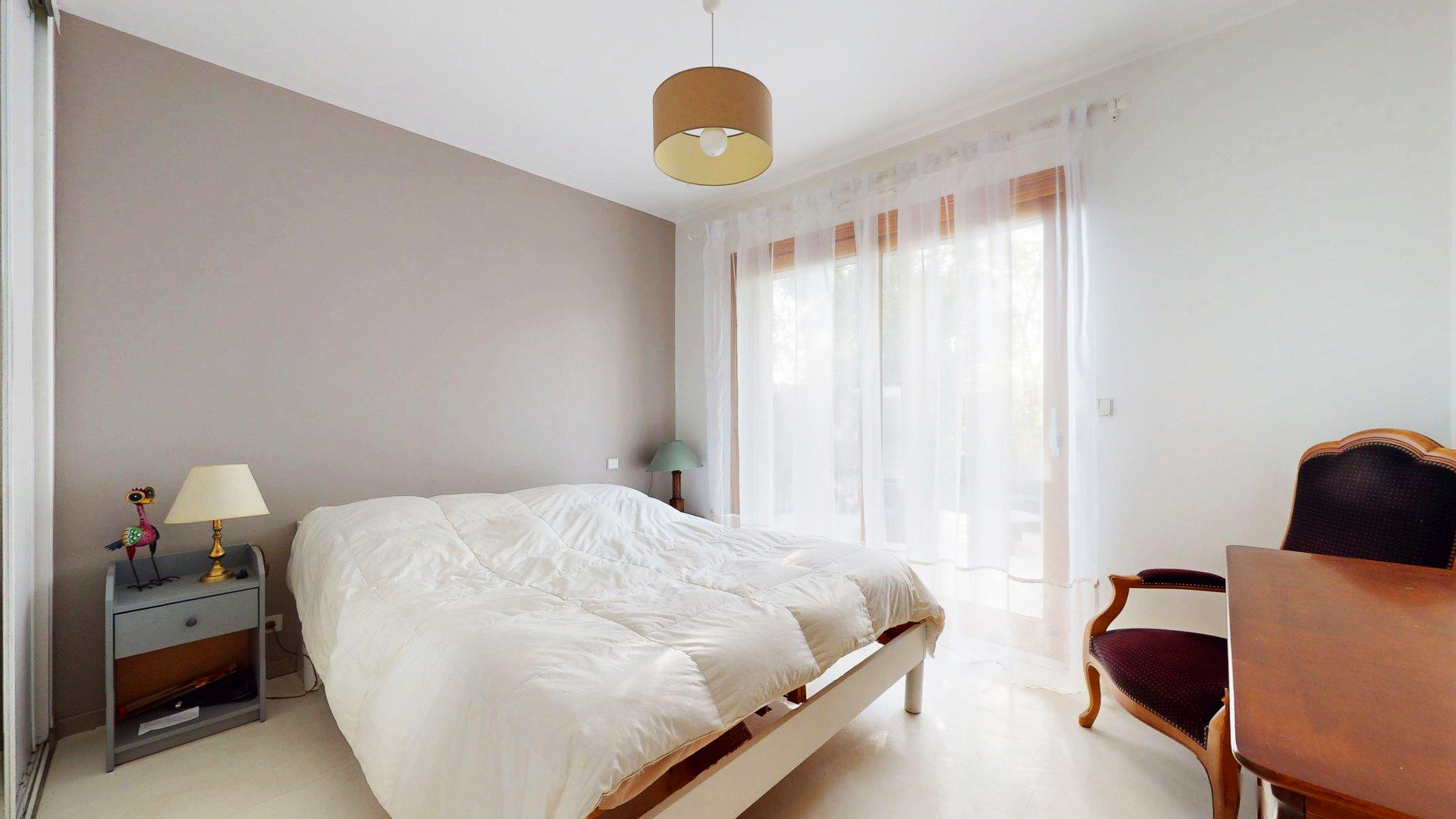 Photo 9 — NOVELIOZ - Rennes_Saint-Brieuc_Paris