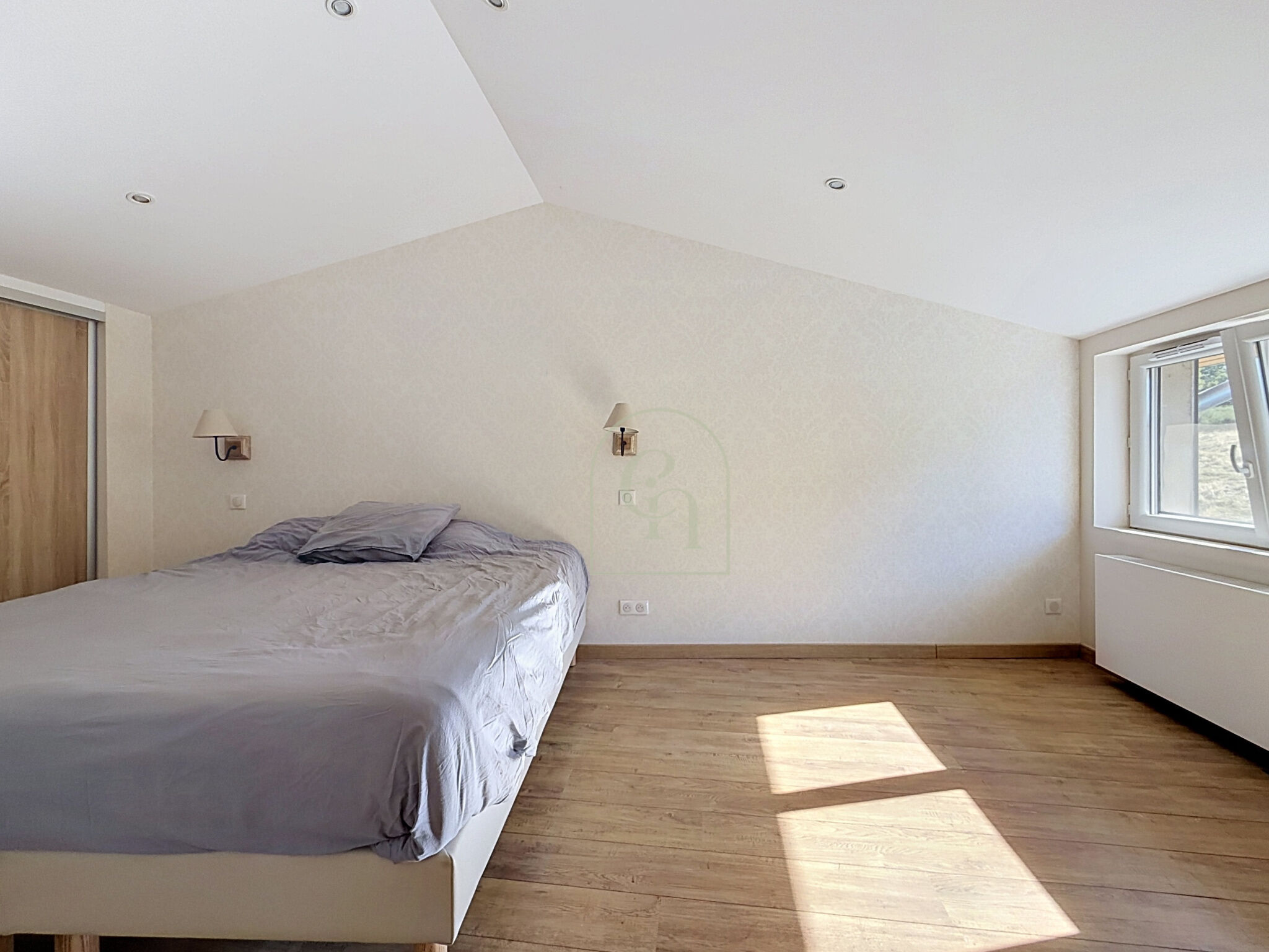 Photo 10 — ENTRENOUS IMMOBILIER