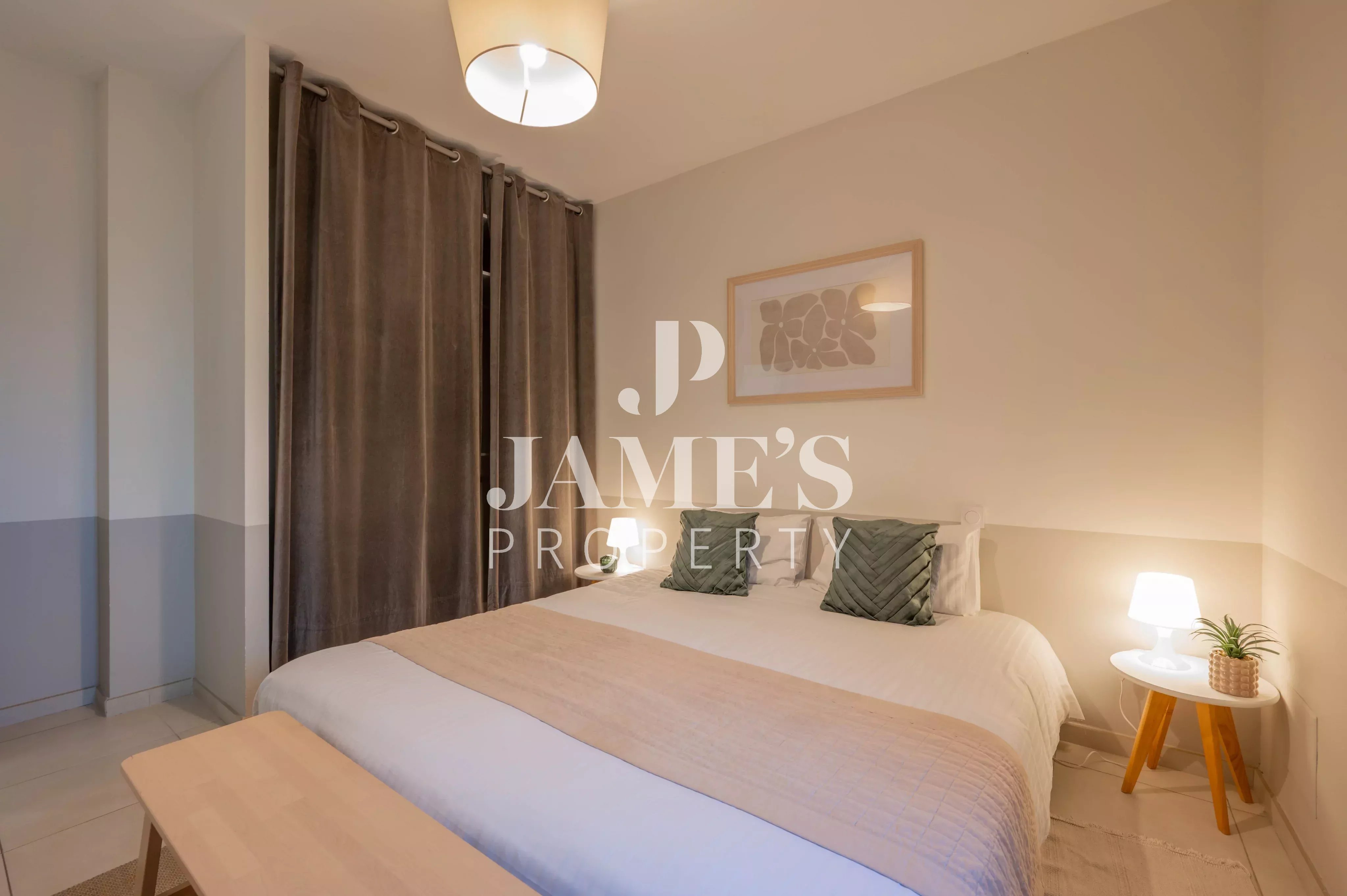 Photo 12 — JAME'S PROPERTY